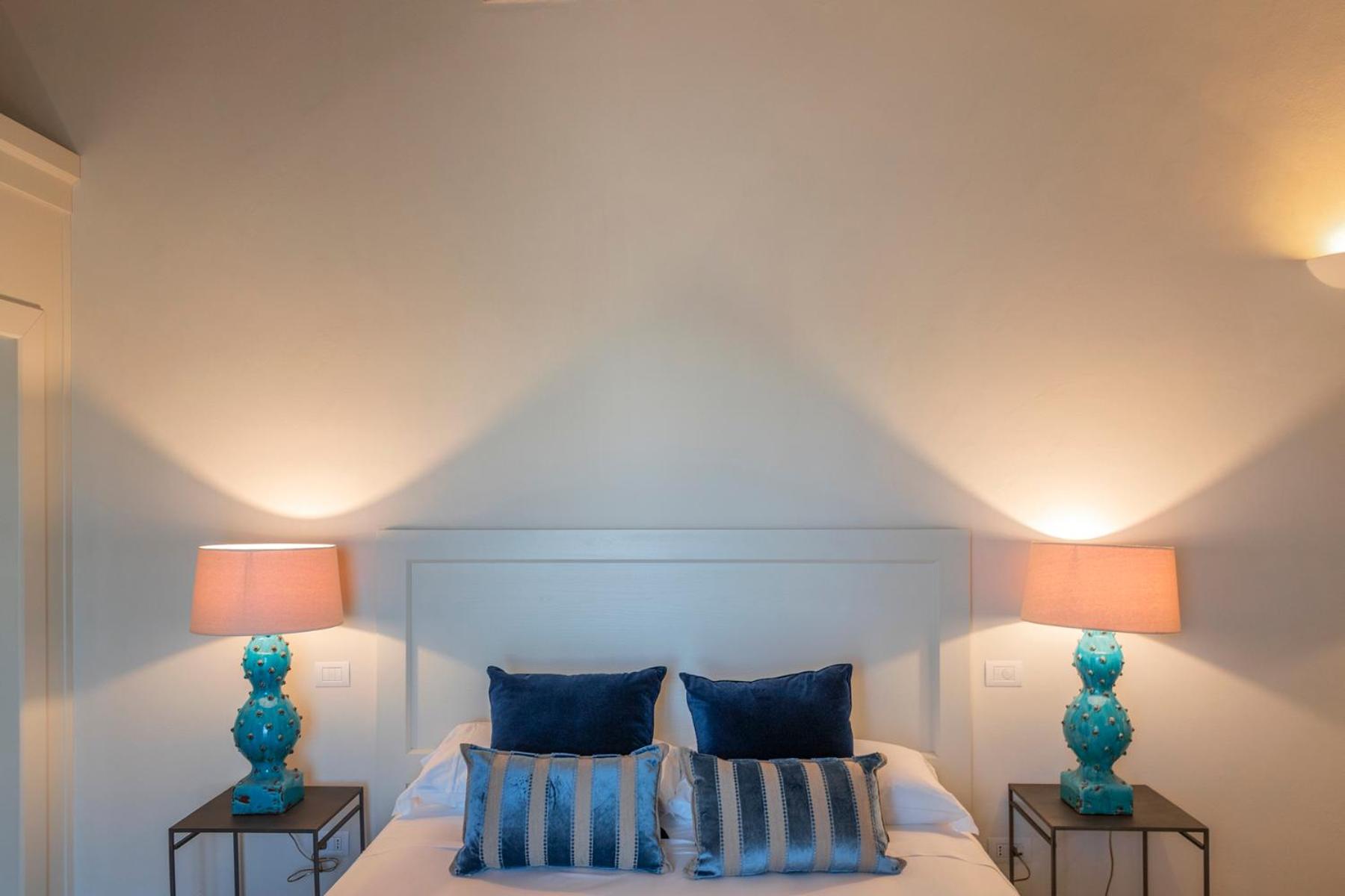 Suite with Terrace - Photo 3