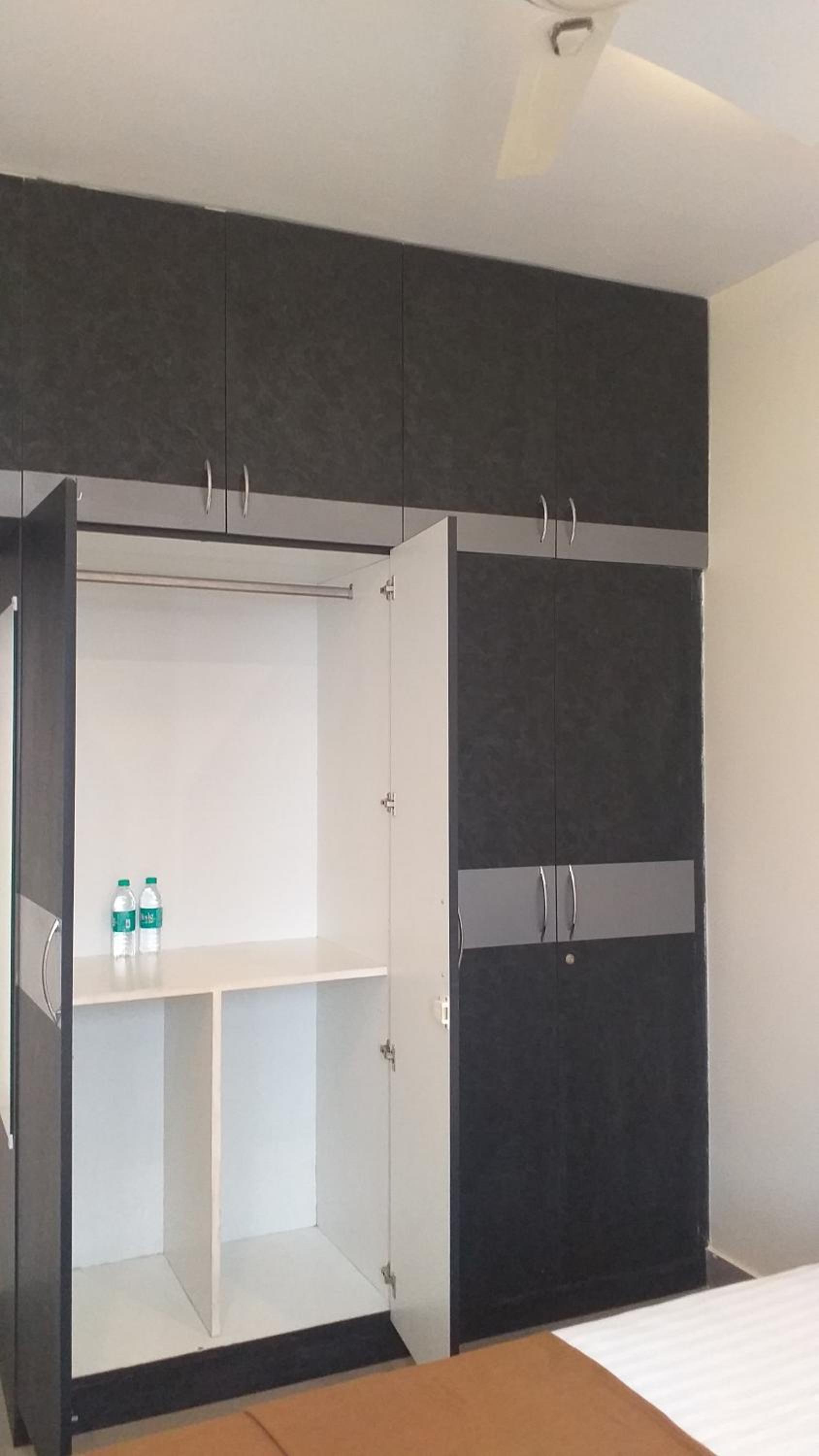 Apartment with Terrace - Photo 16