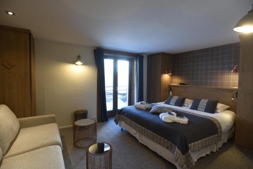 Deluxe Double or Twin Room photo 1