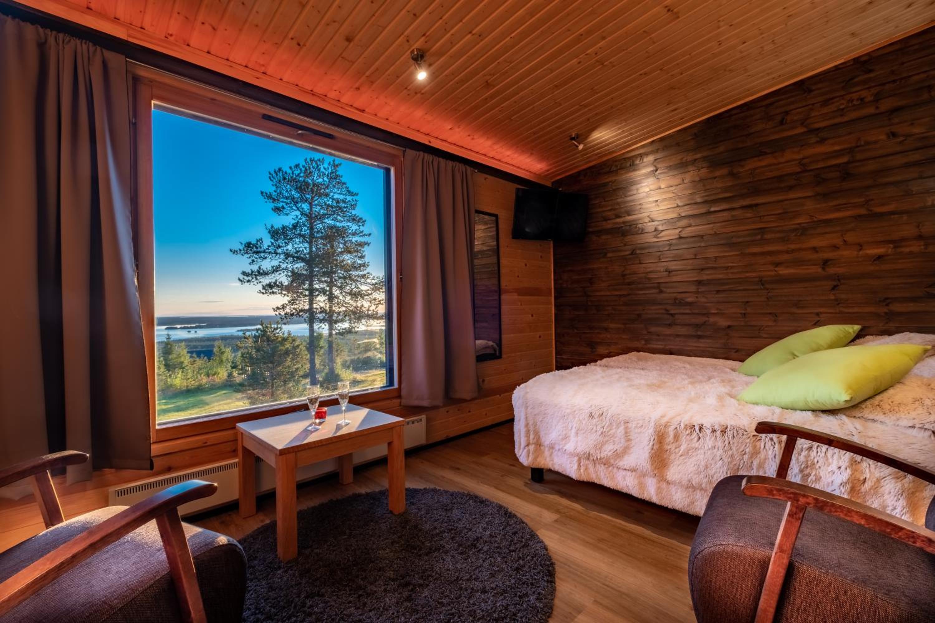 Suite with Mountain View - Photo 1