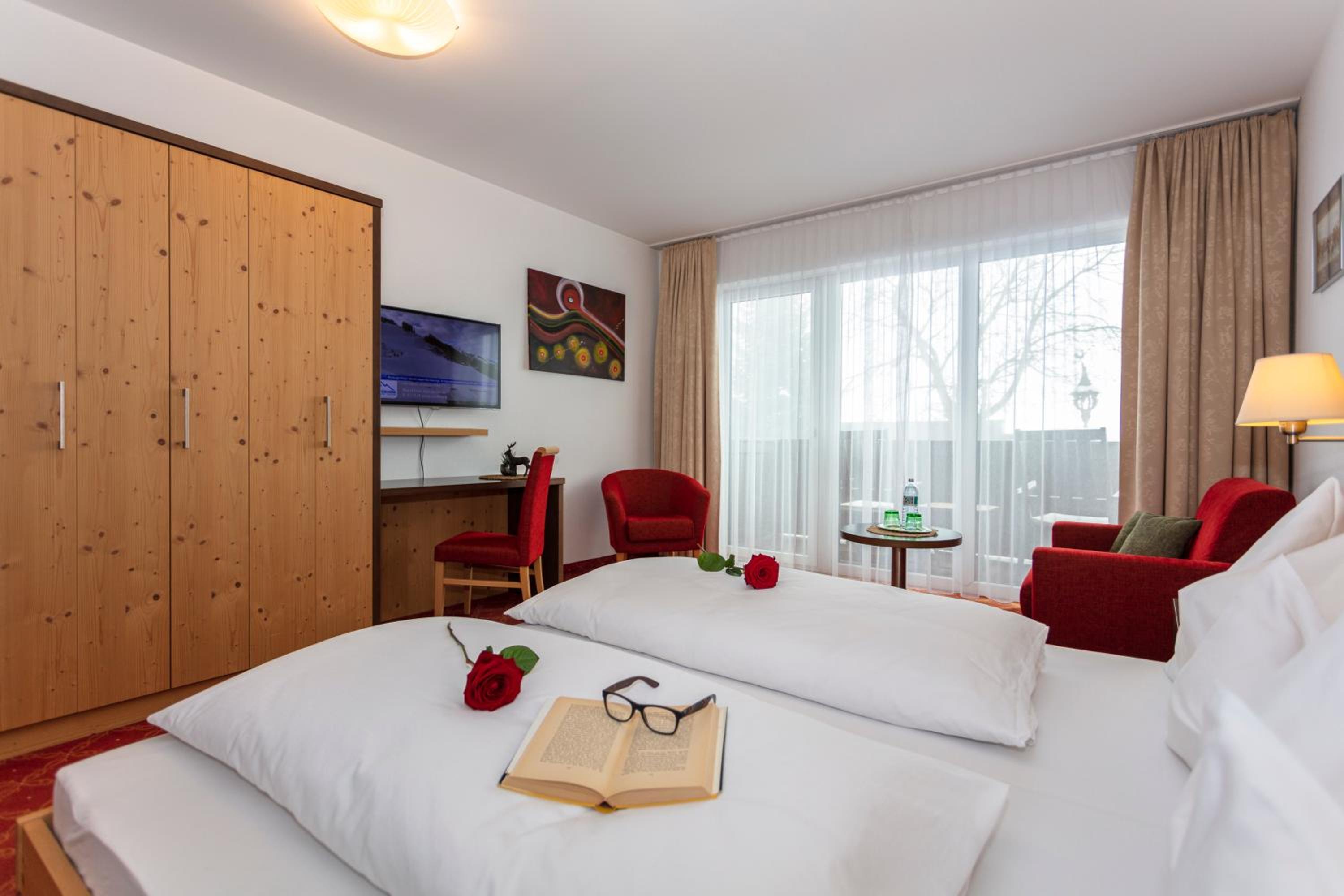 Standard Double Room photo 2