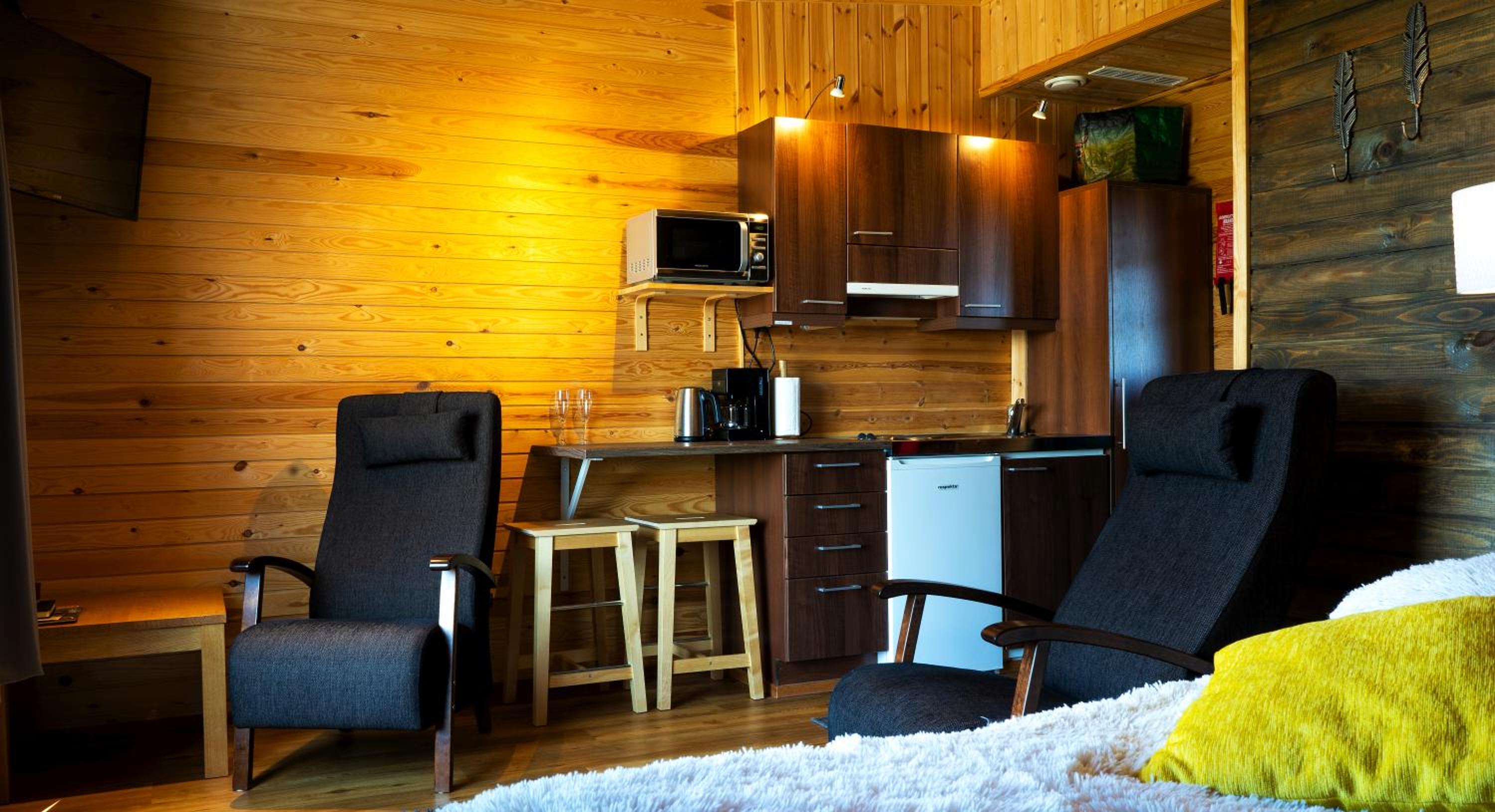 Suite with Mountain View - Photo 4