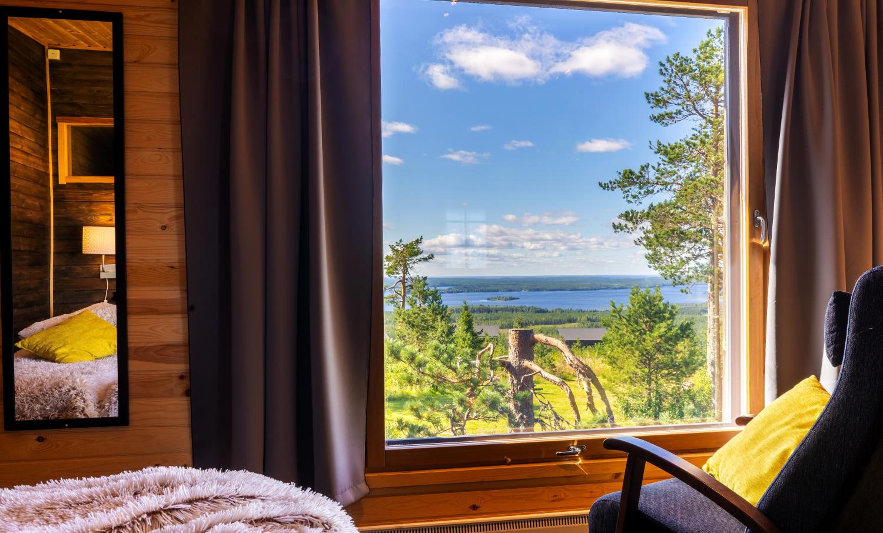Suite with Mountain View - Photo 2