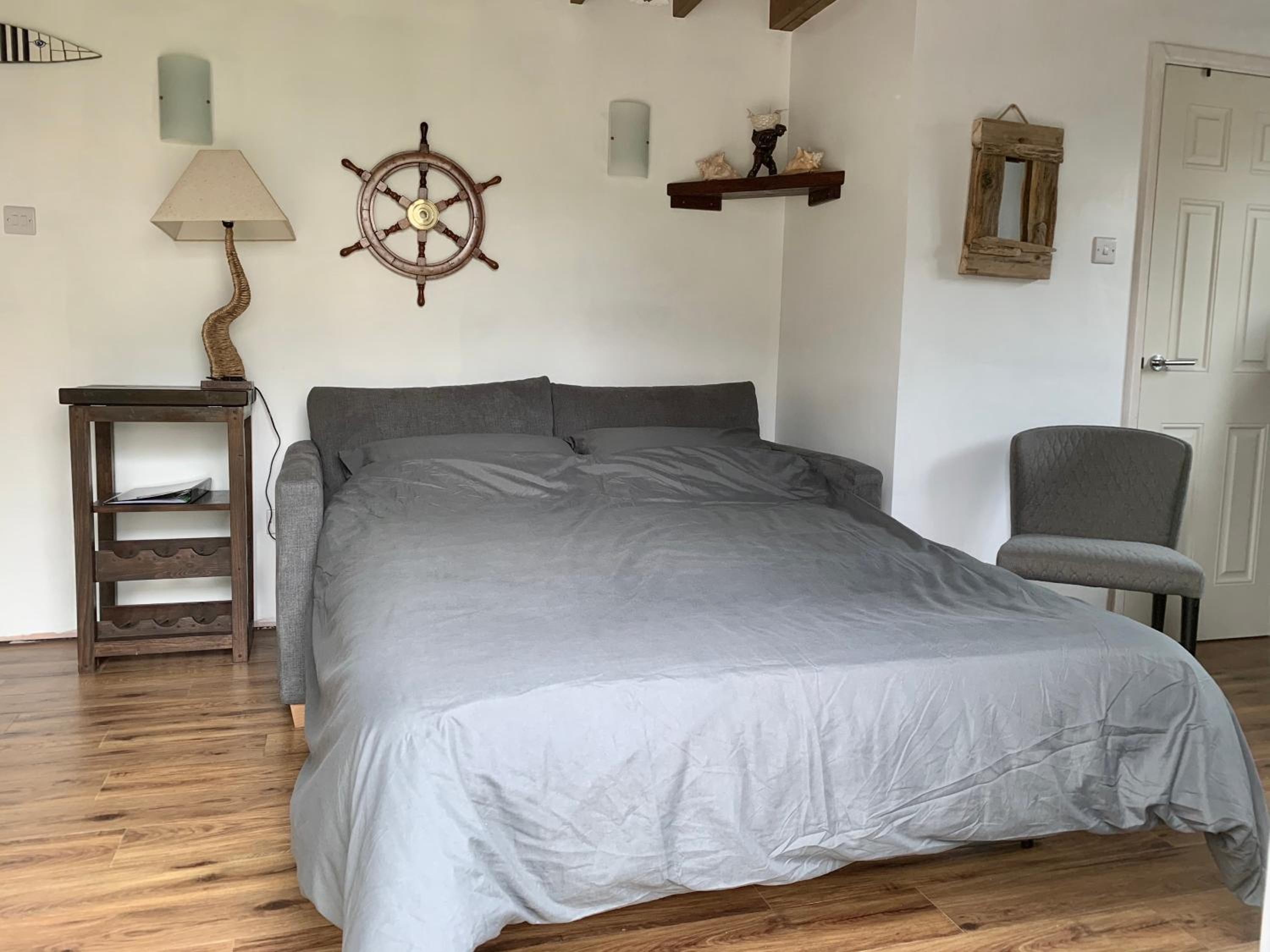 One-Bedroom House photo 2