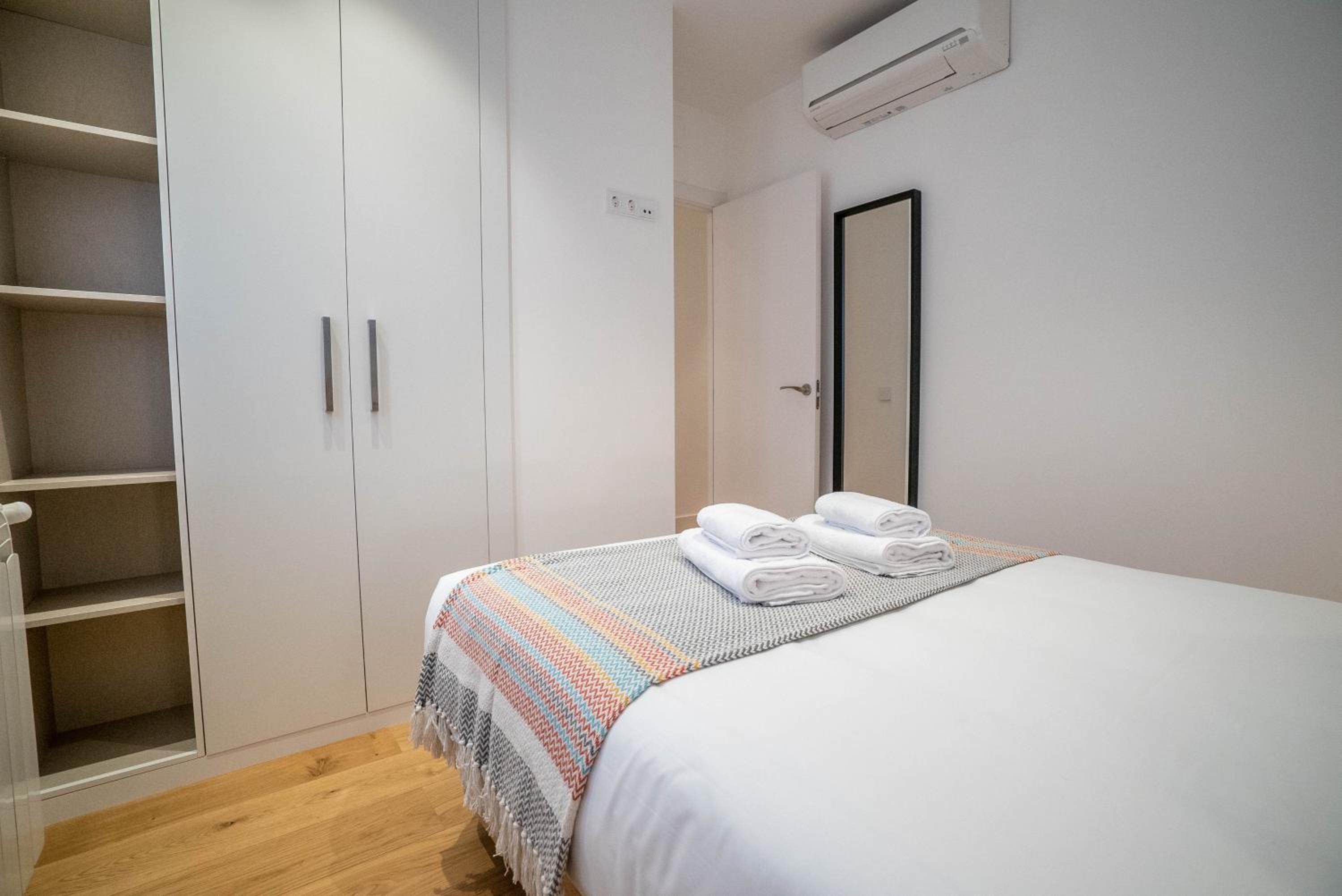 Two-Bedroom Apartment - Photo 29