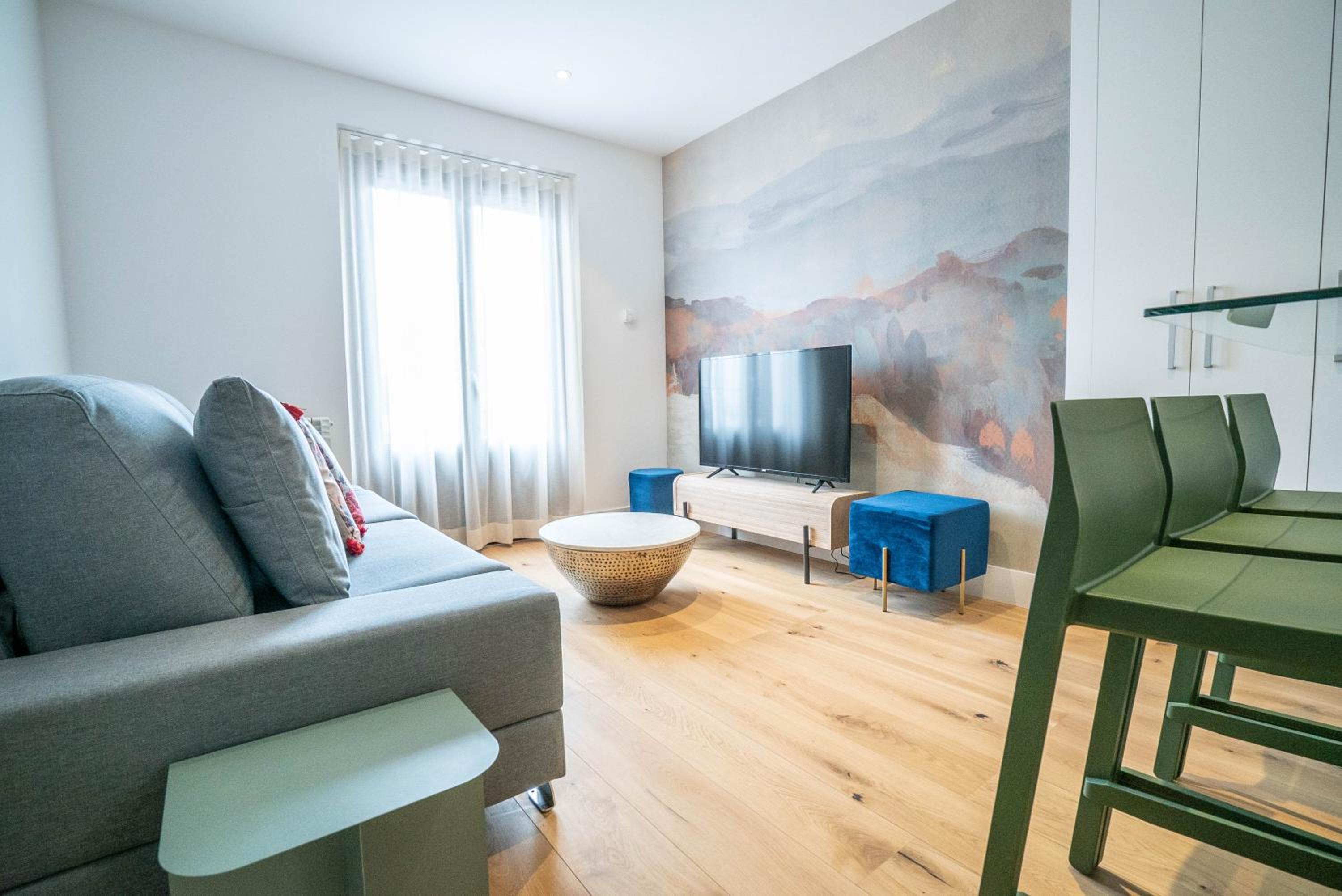 Two-Bedroom Apartment - Photo 10