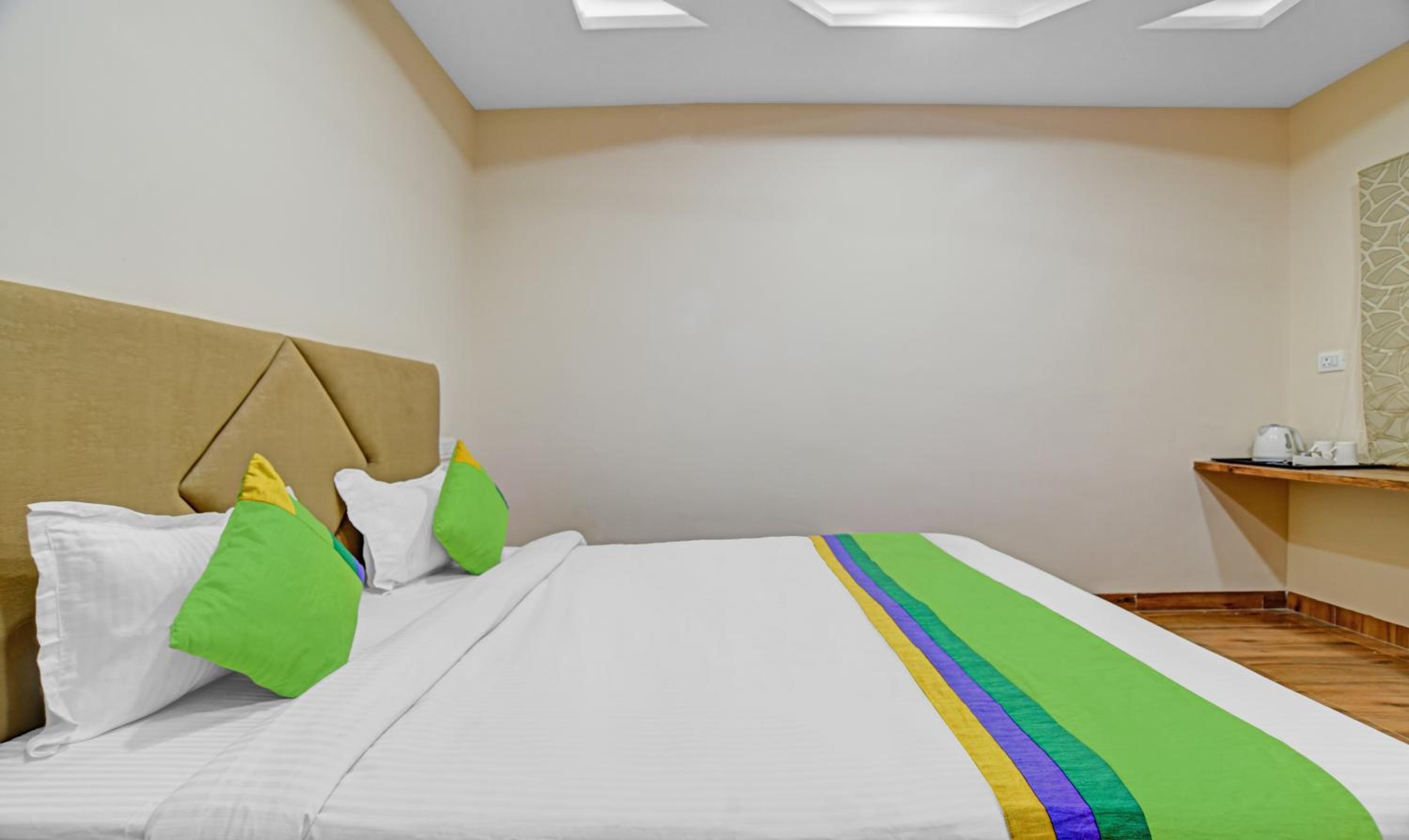 Deluxe Double Room - Photo 3