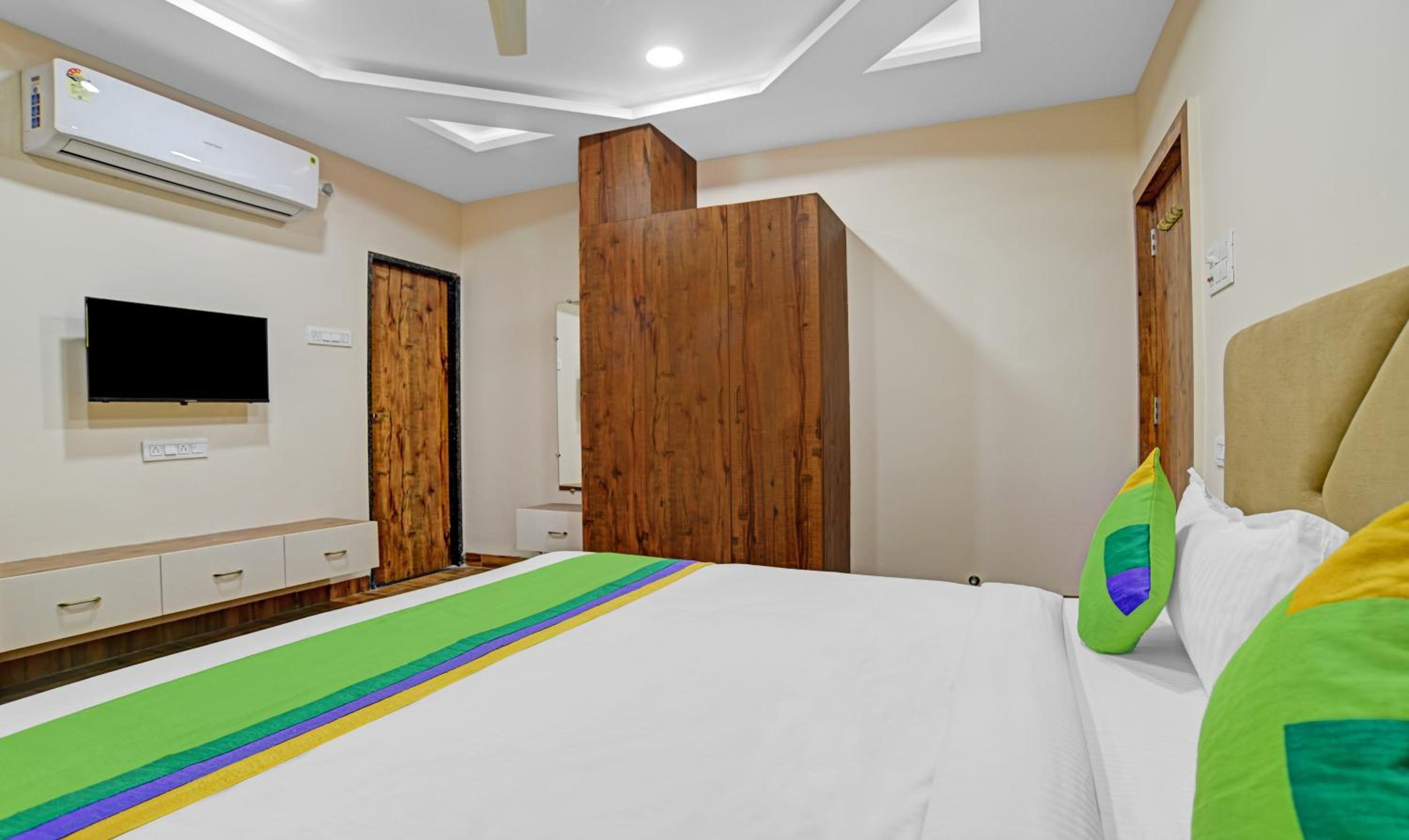 Deluxe Double Room - Photo 4