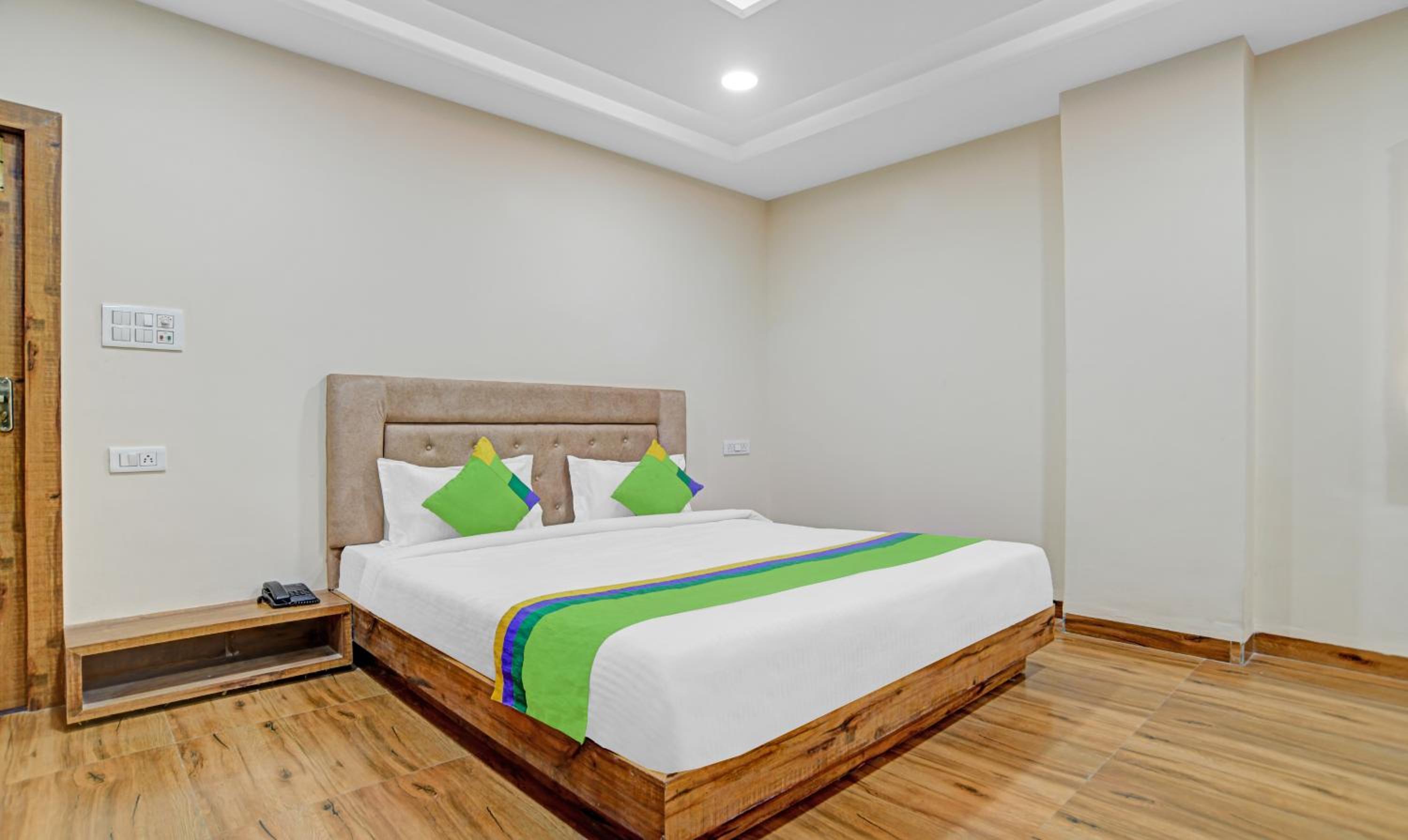 Deluxe Double Room - Photo 1
