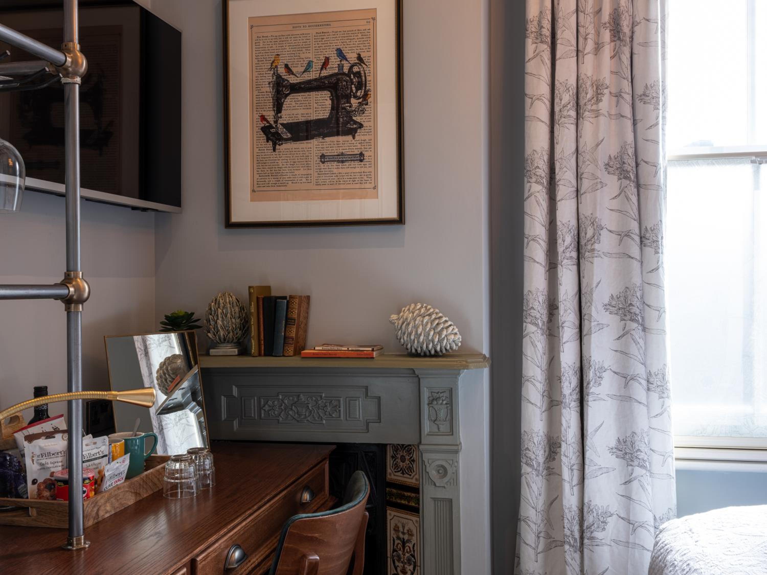 Small Double Room photo 3