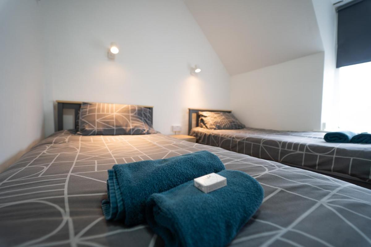 Twin Room with Private Bathroom photo 1