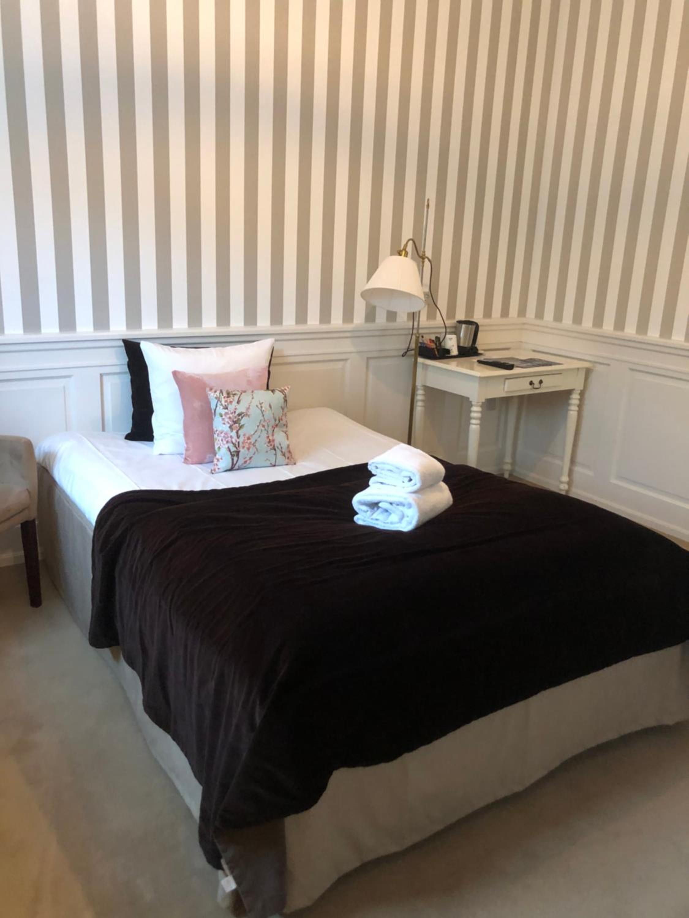 Single Room photo 3