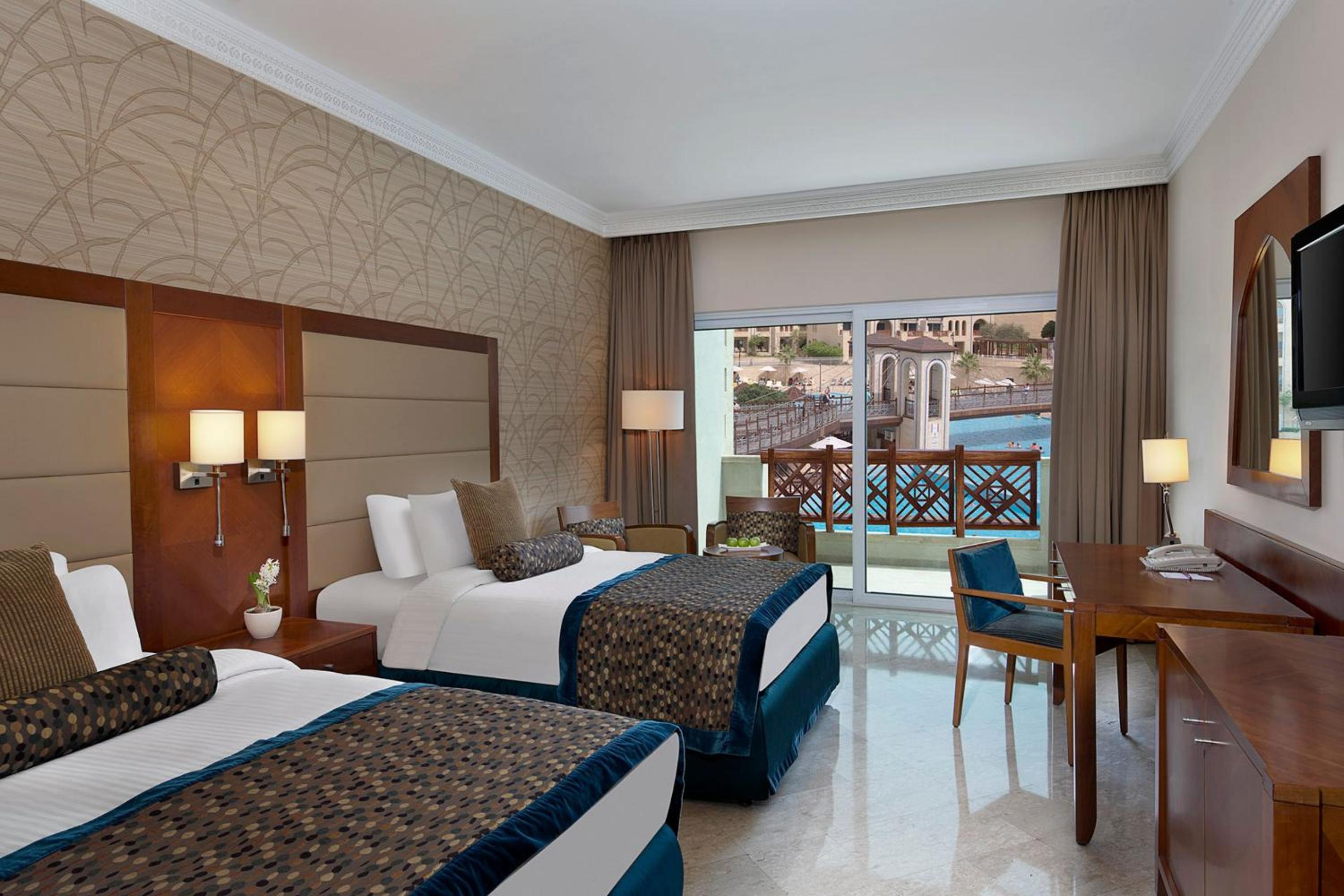 Standard Twin Room with Pool View