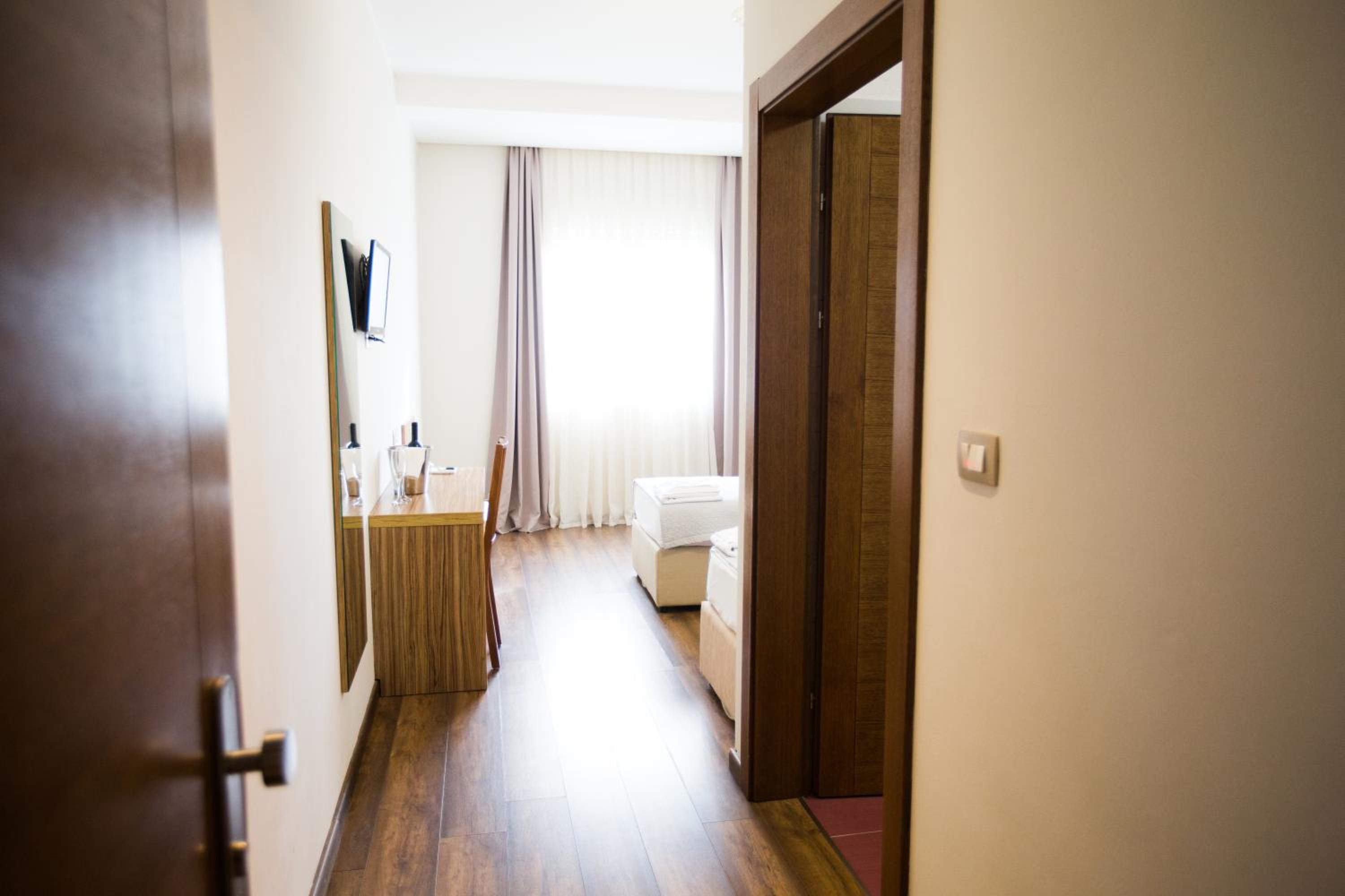 Double or Twin Room - Disability Access photo 1