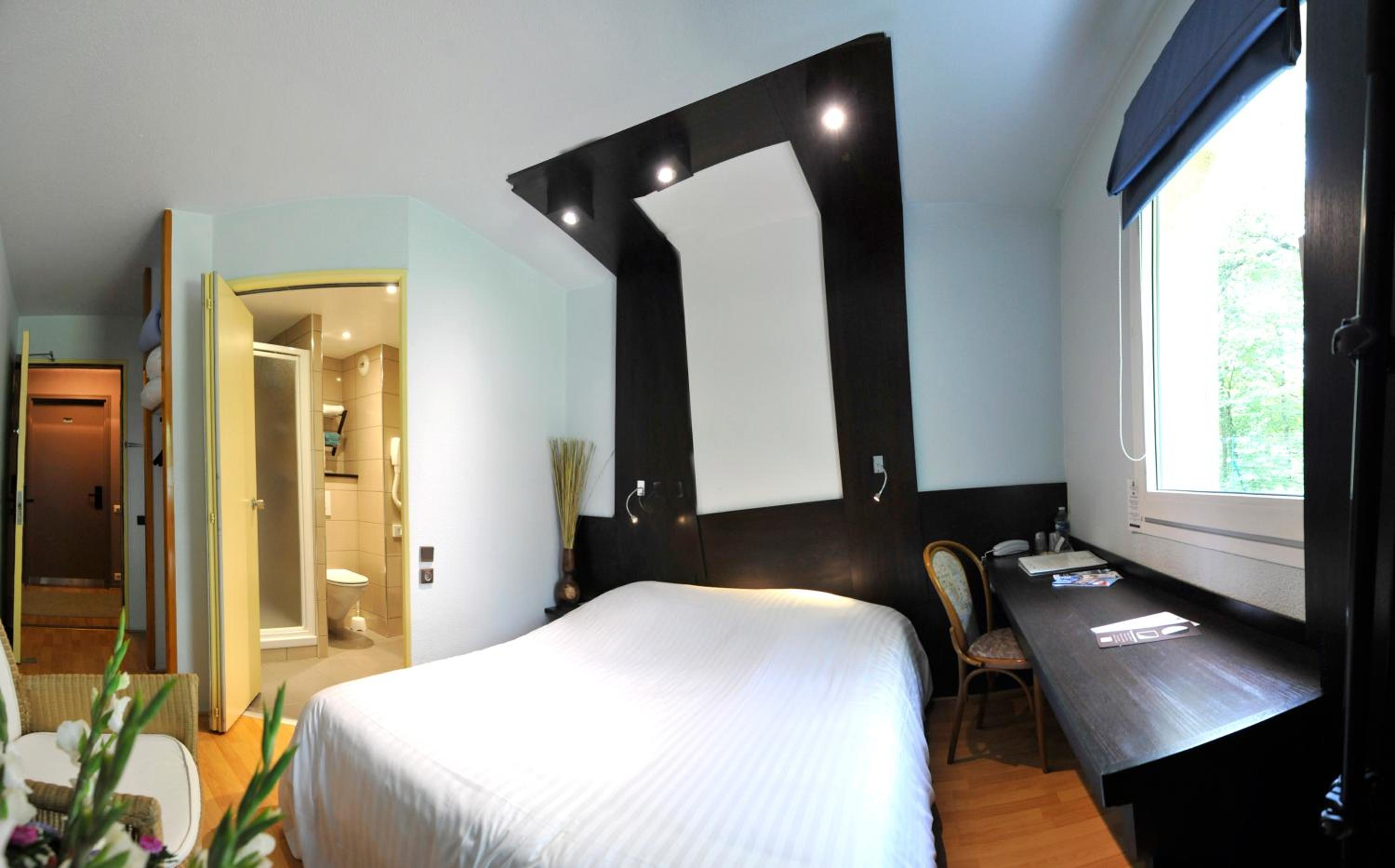 Single Room photo 3