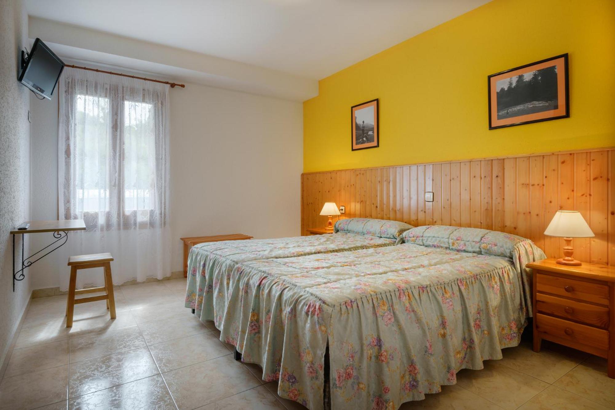 Habitación Estándar Doble con Vista a la Montaña