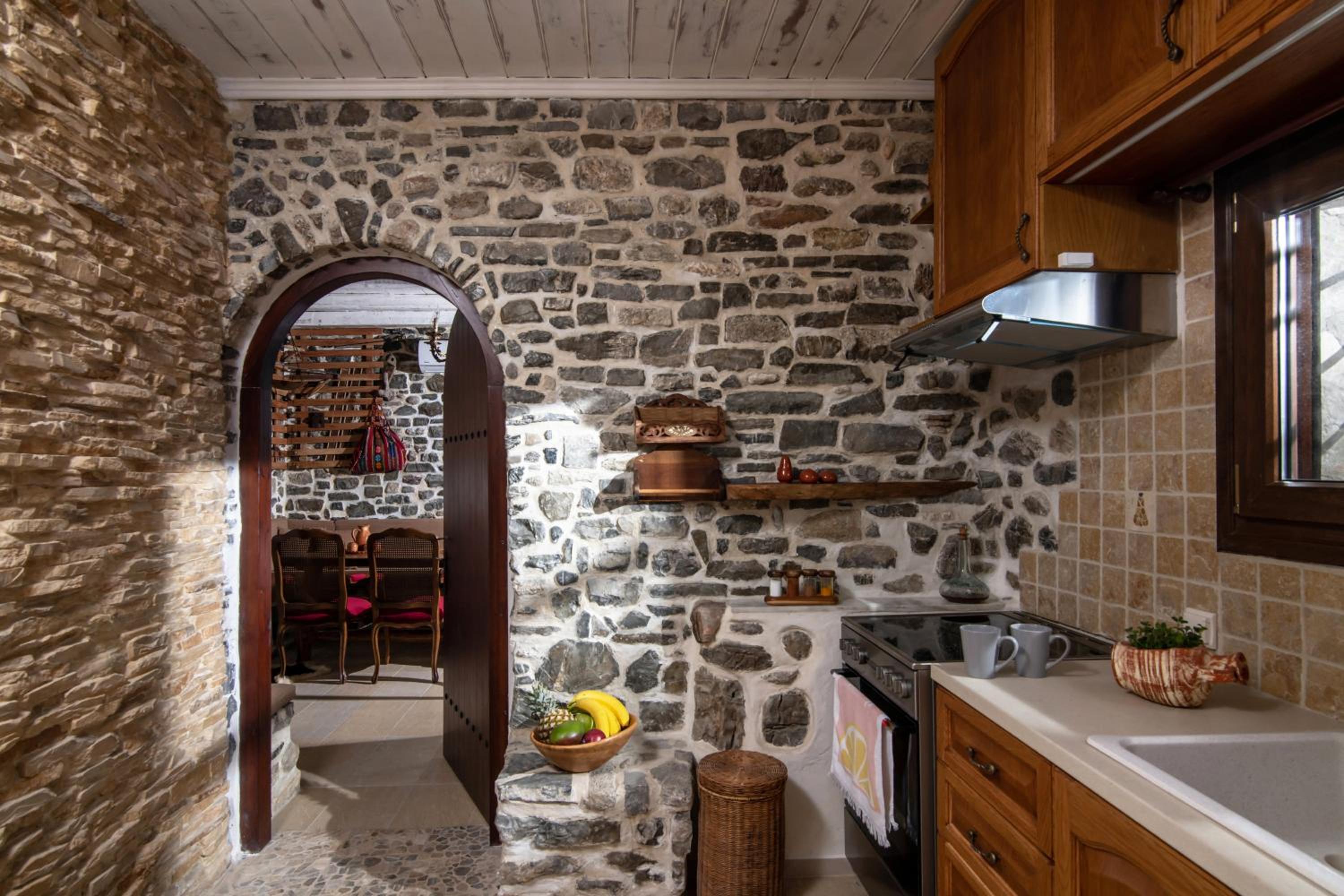 Giannios Suite photo 2