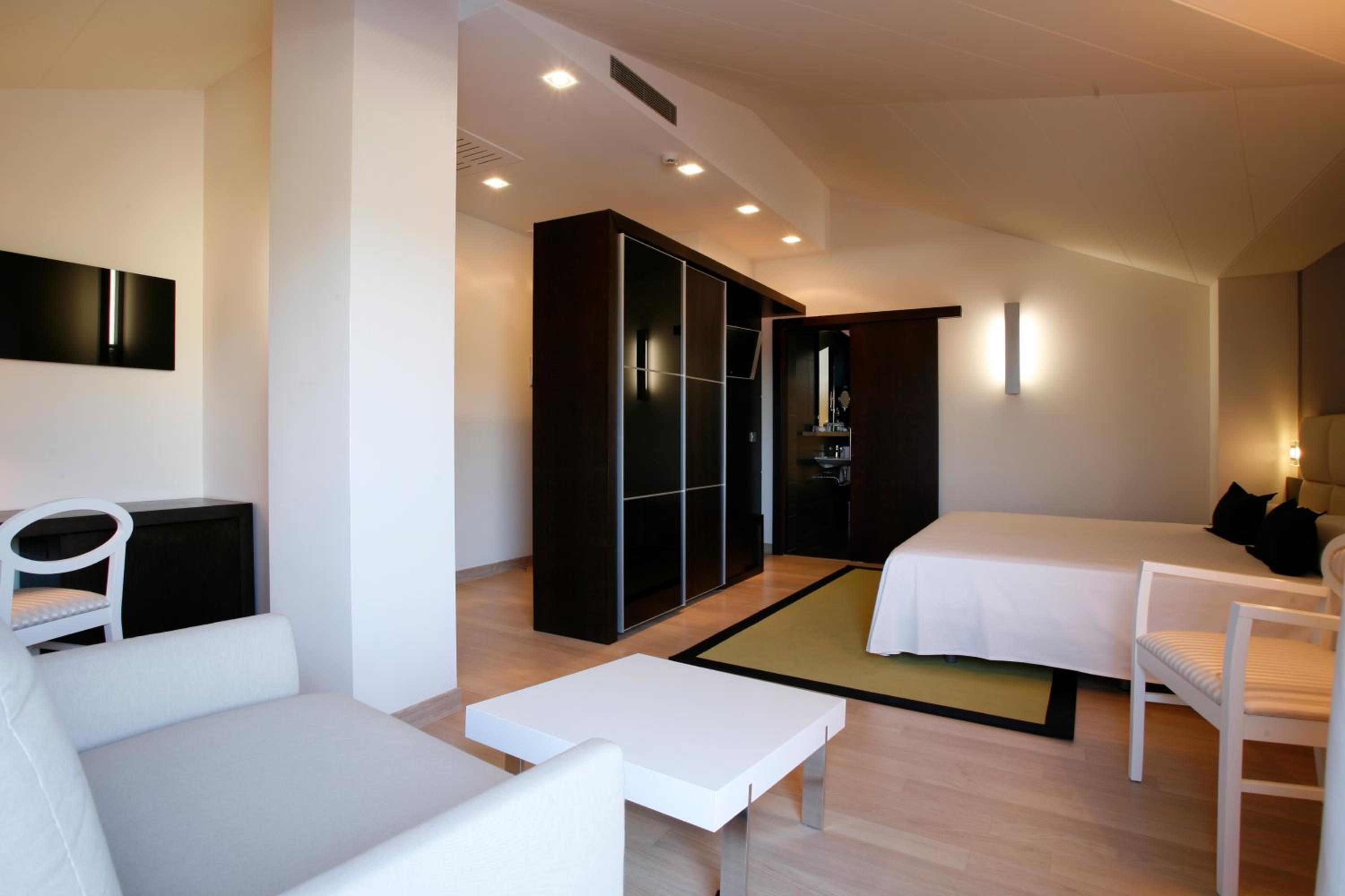 Premium Deluxe con Terraza sin Acceso al Spa