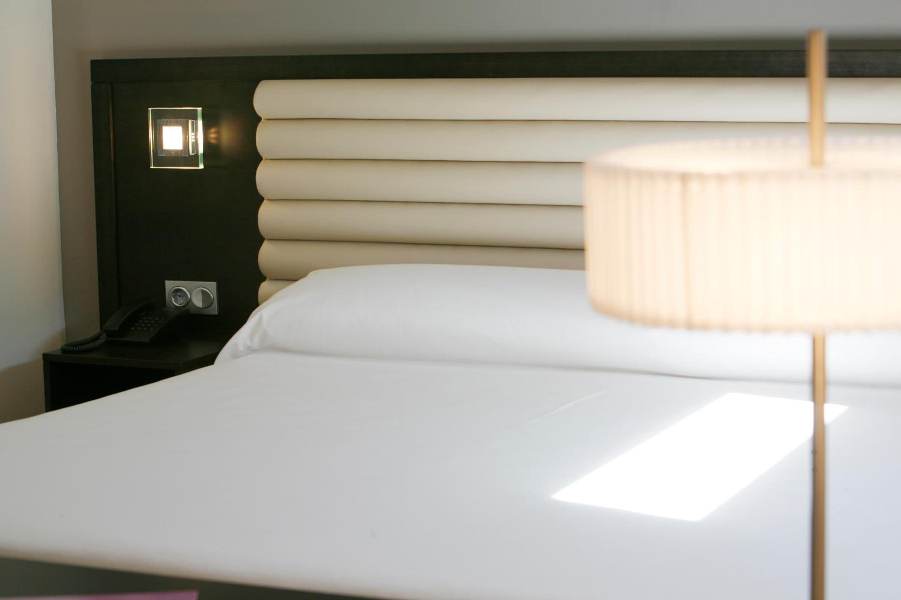Double or Twin Room with Spa Access photo 3