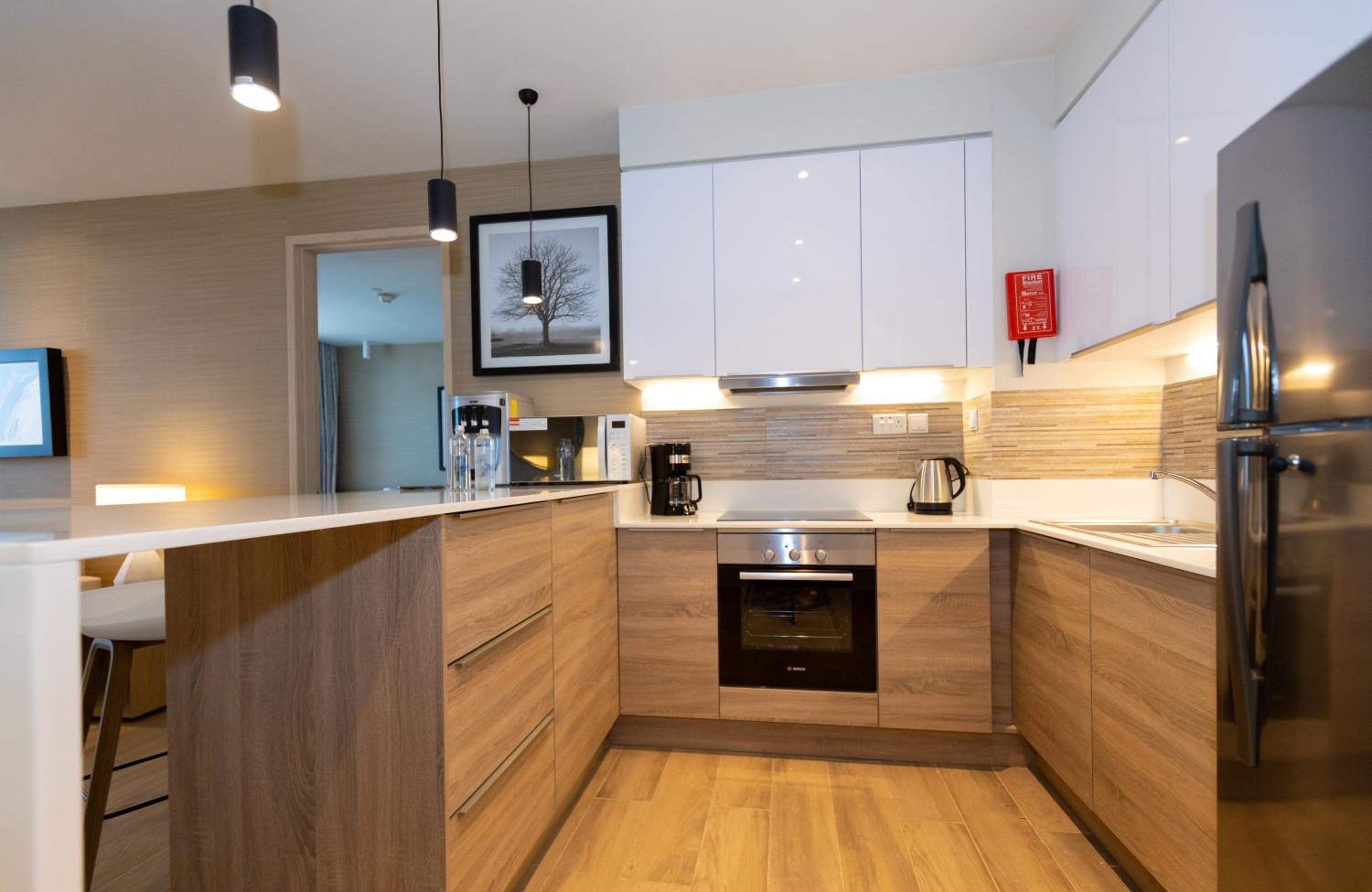 Two-Bedroom Suite - Photo 8