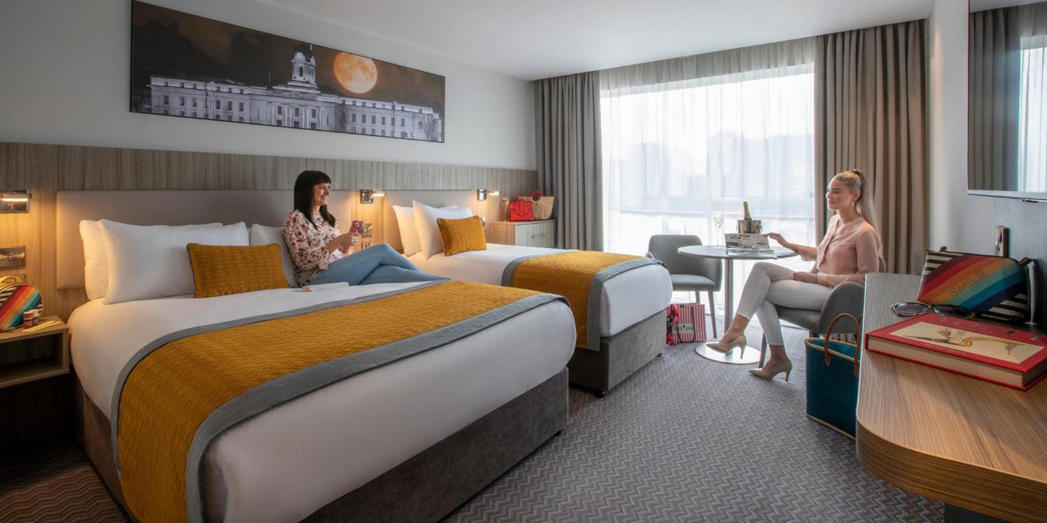 Deluxe Double & Single Room photo 1
