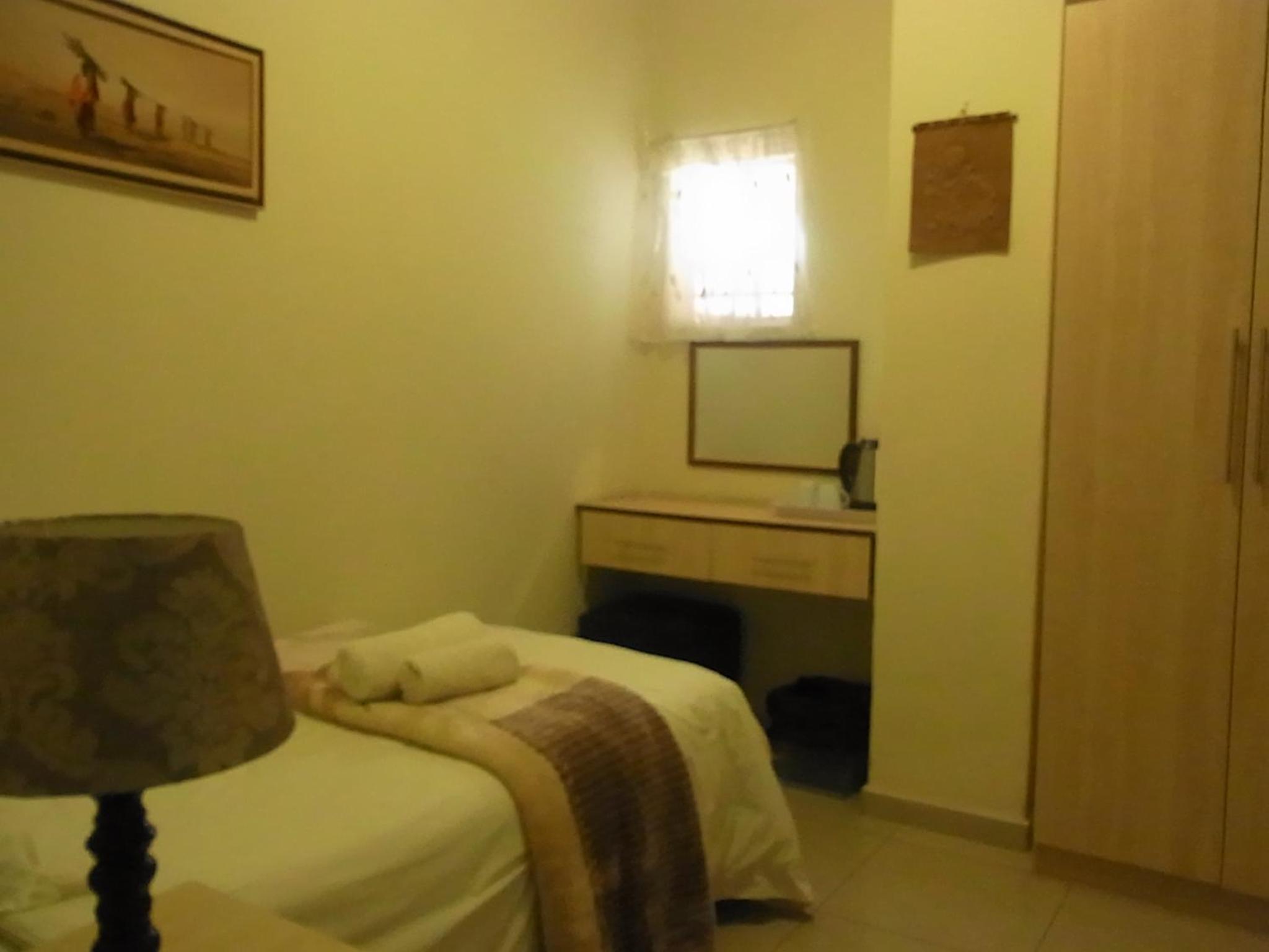 Basic Triple Room photo 1