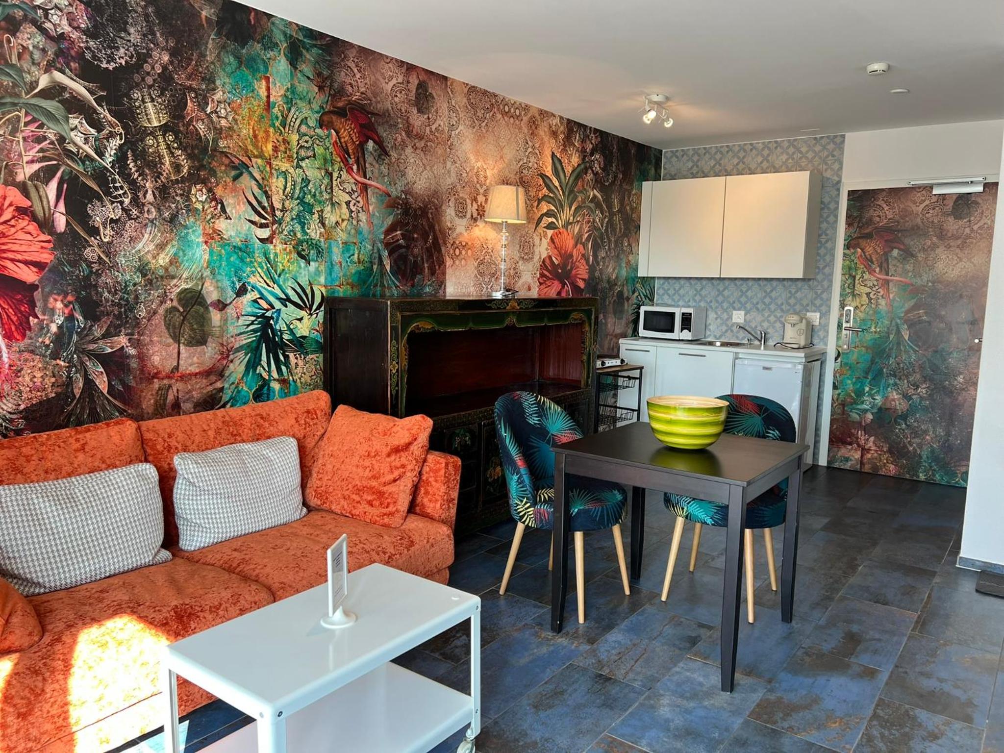Apartment photo 3