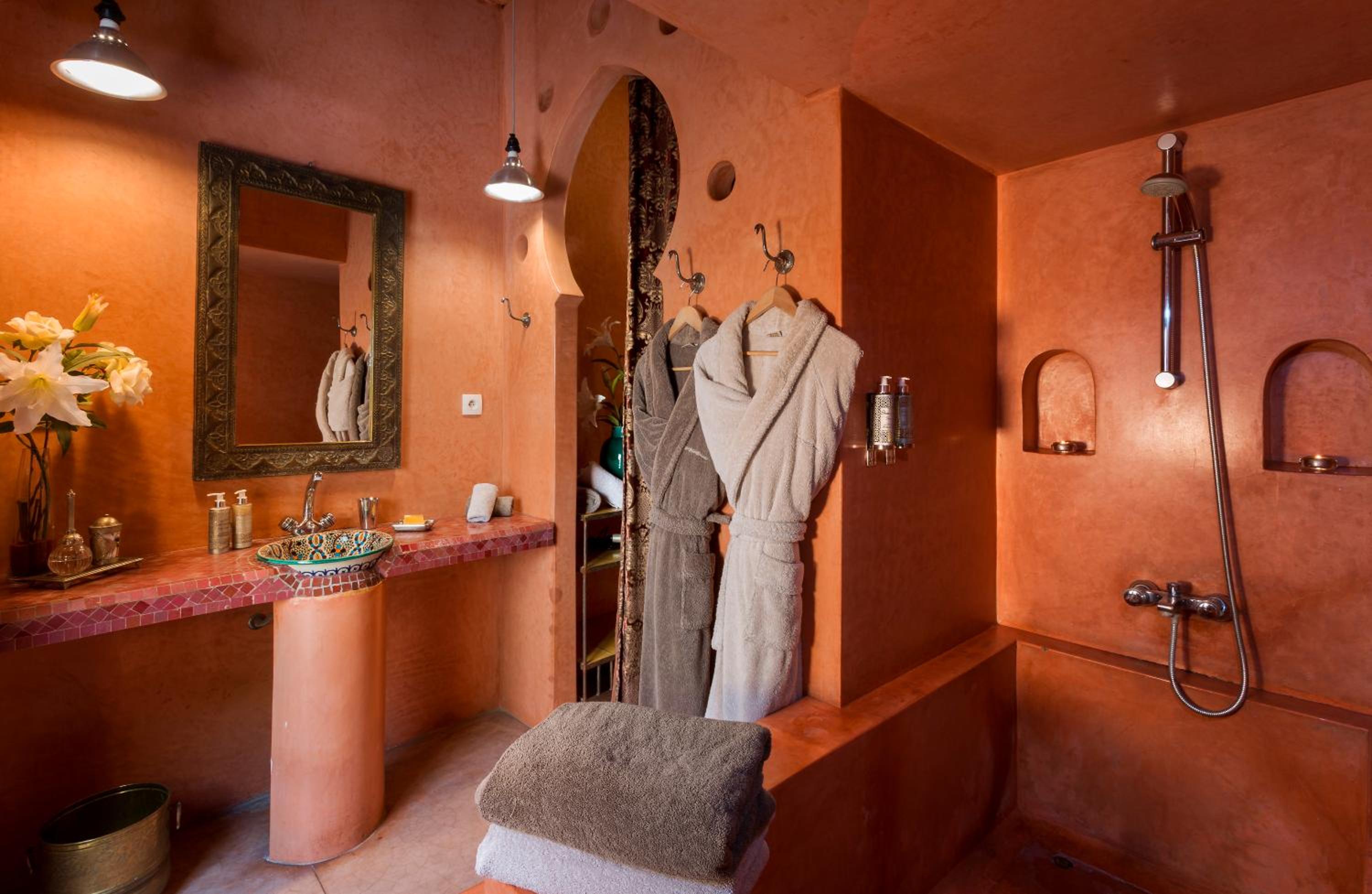 Superior Twin Room - Photo 7