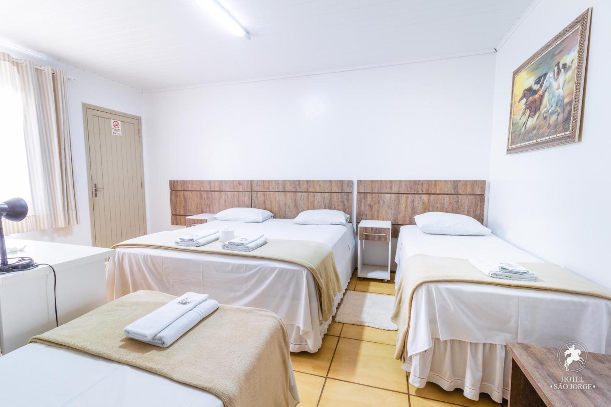 Luxury Quadruple Room photo 1