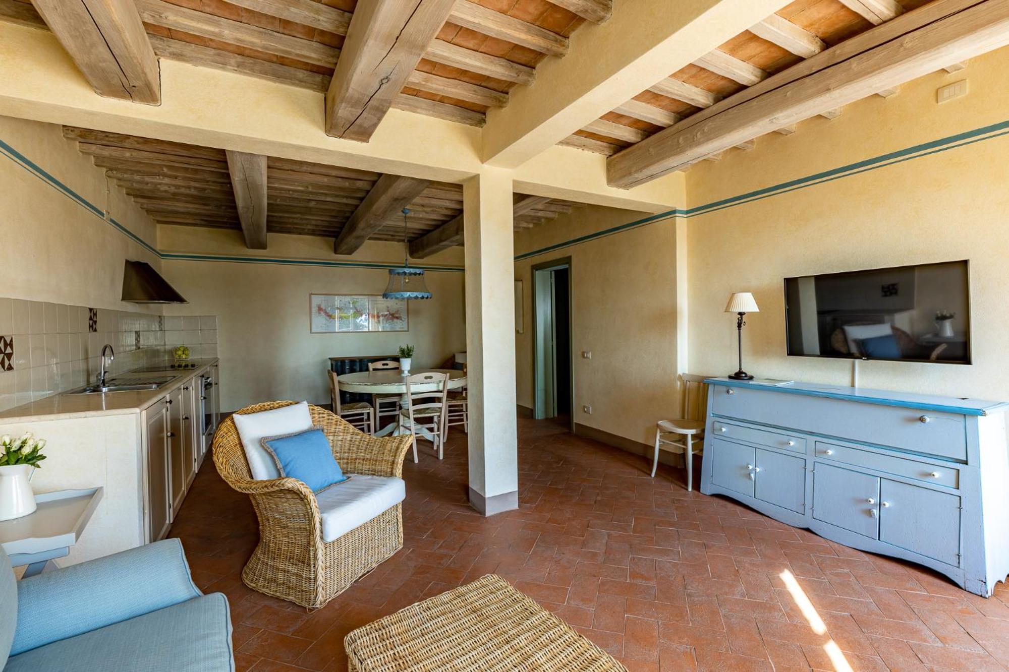 Deluxe Apartment