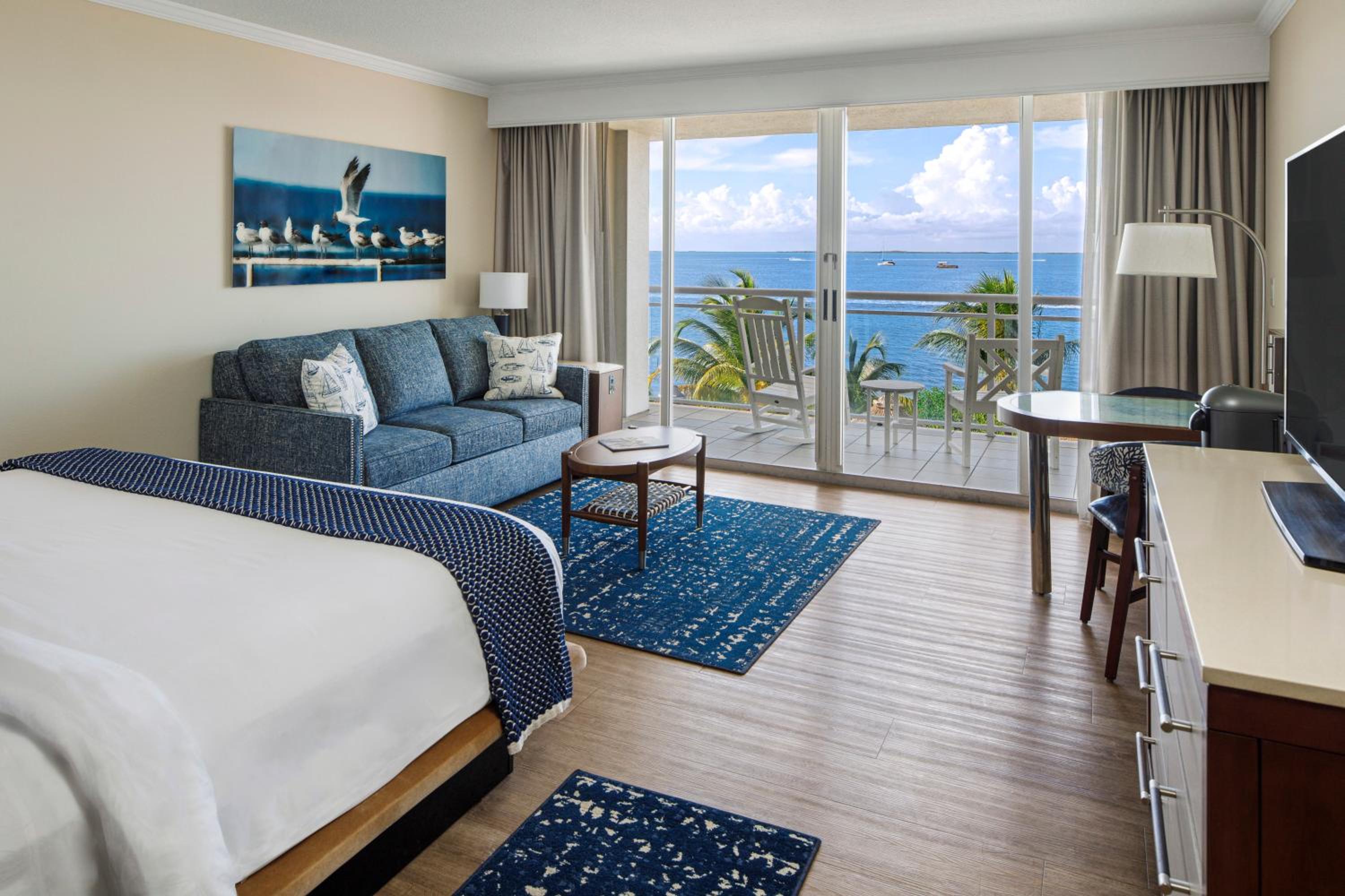 King Room,Partial Bay Front