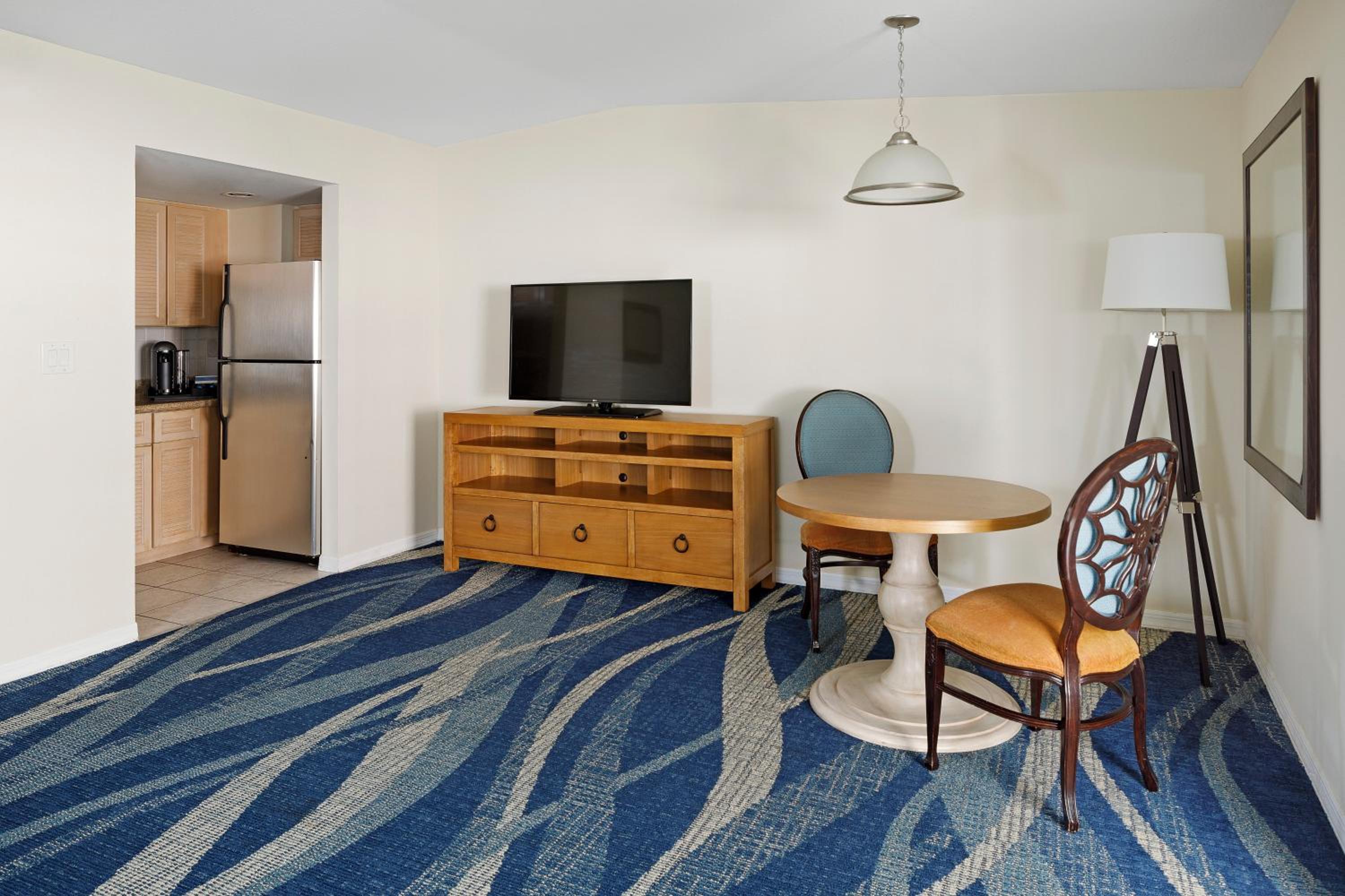 King Suite, Standard View