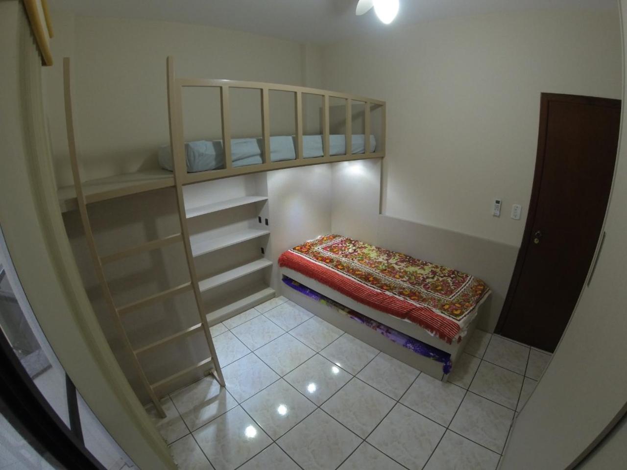 Apartment - Photo 11