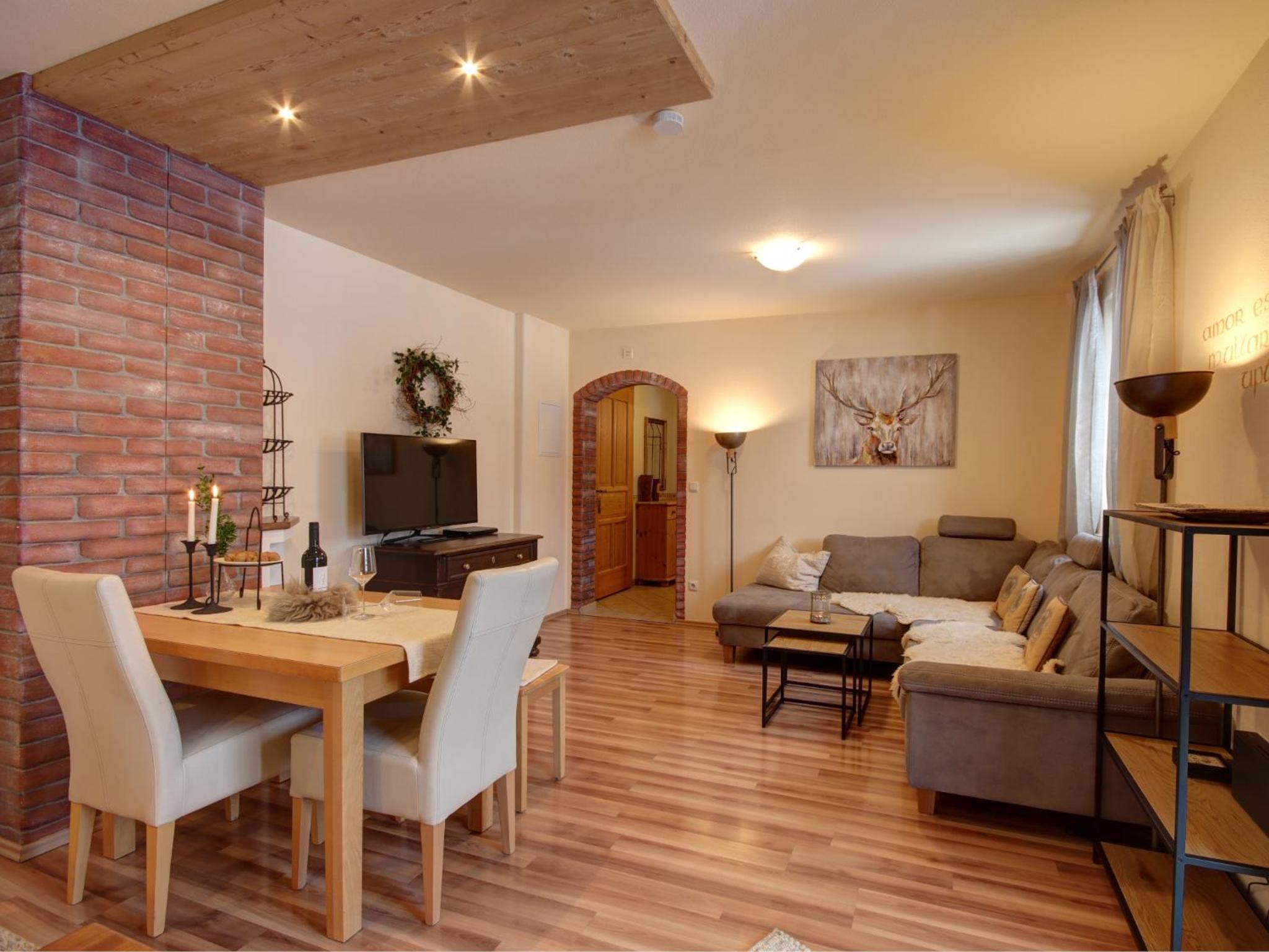 Apartment with Balcony photo 1