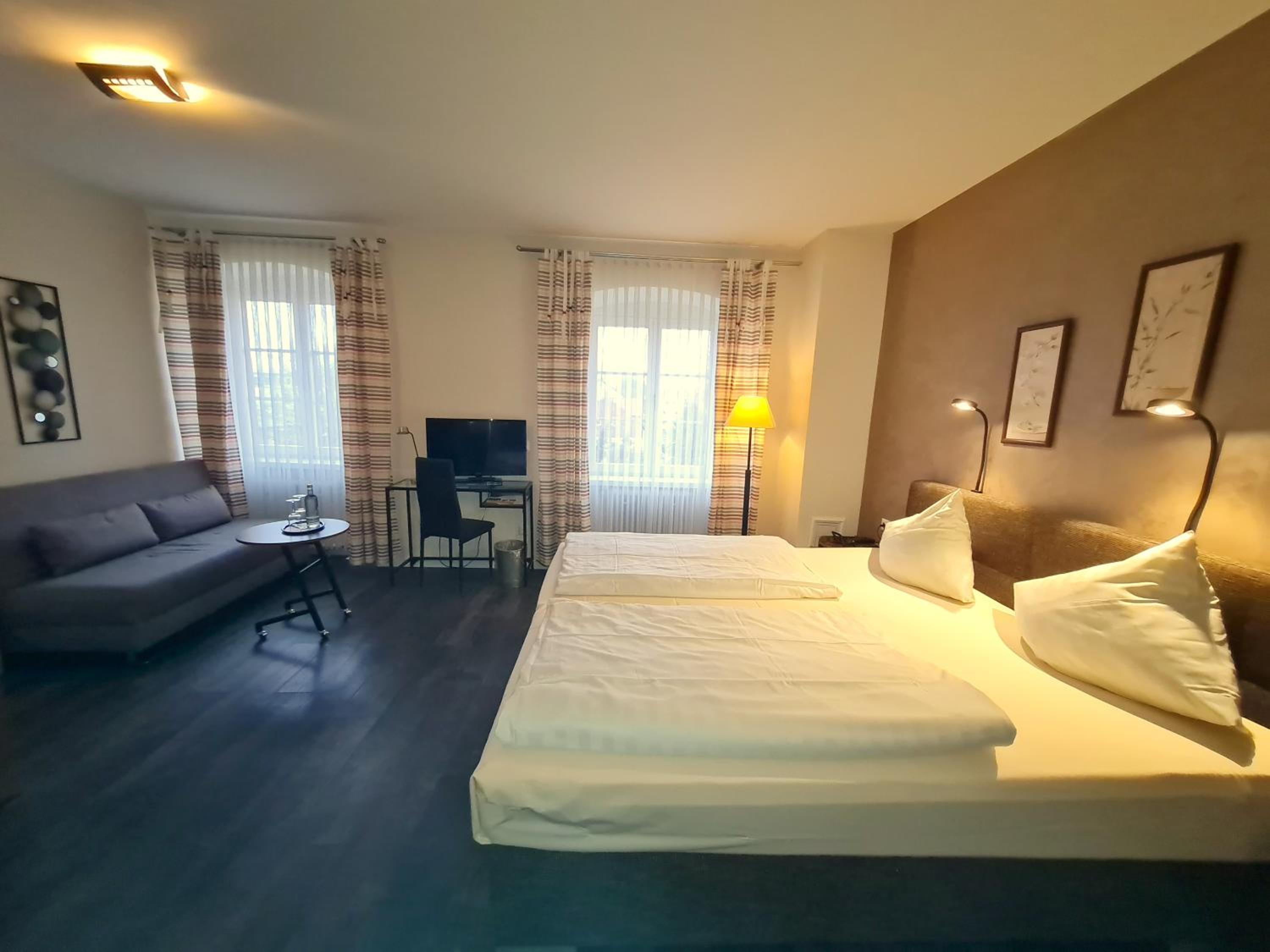 Double Room photo 3
