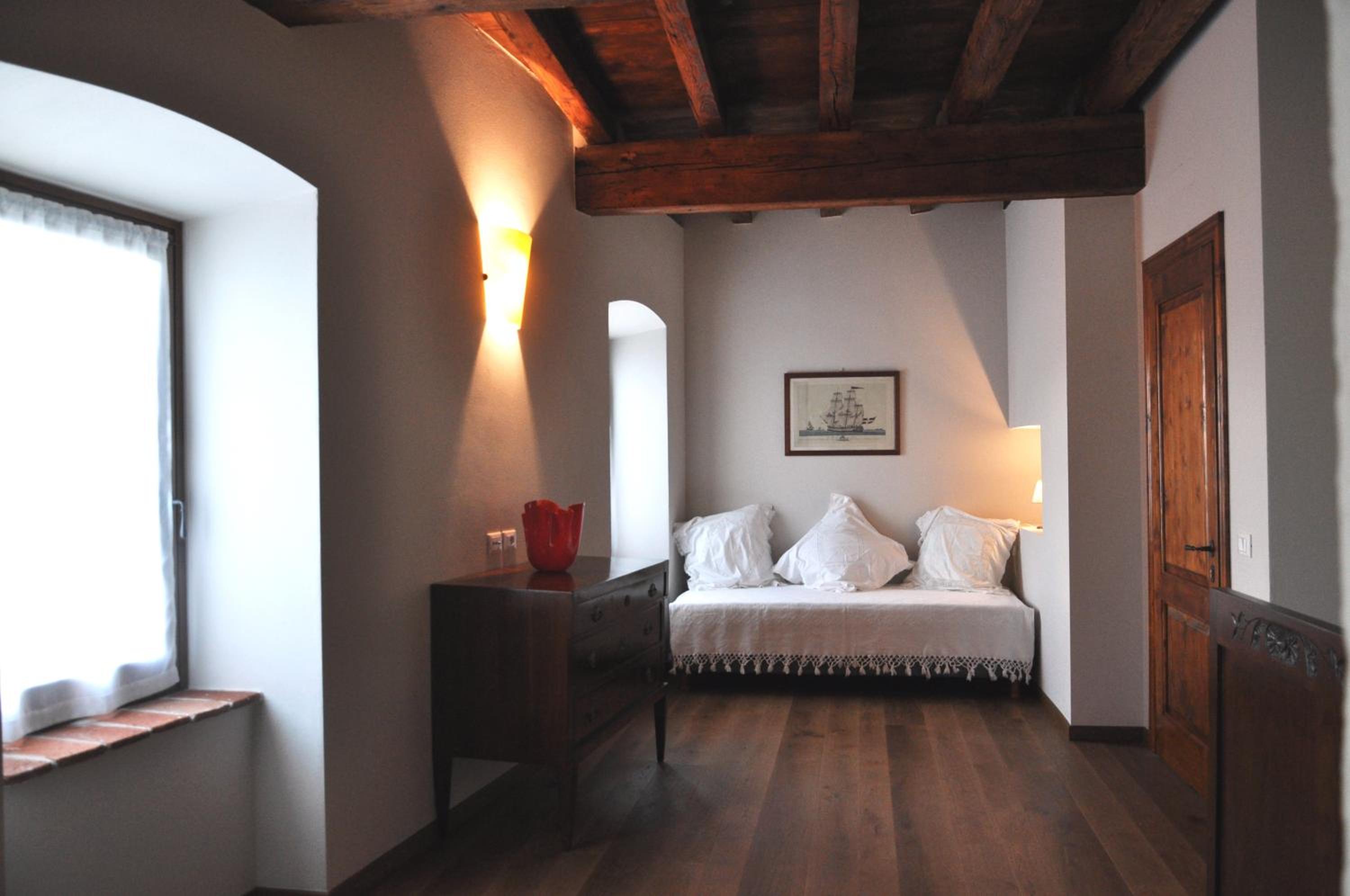 Superior Triple Room photo 3
