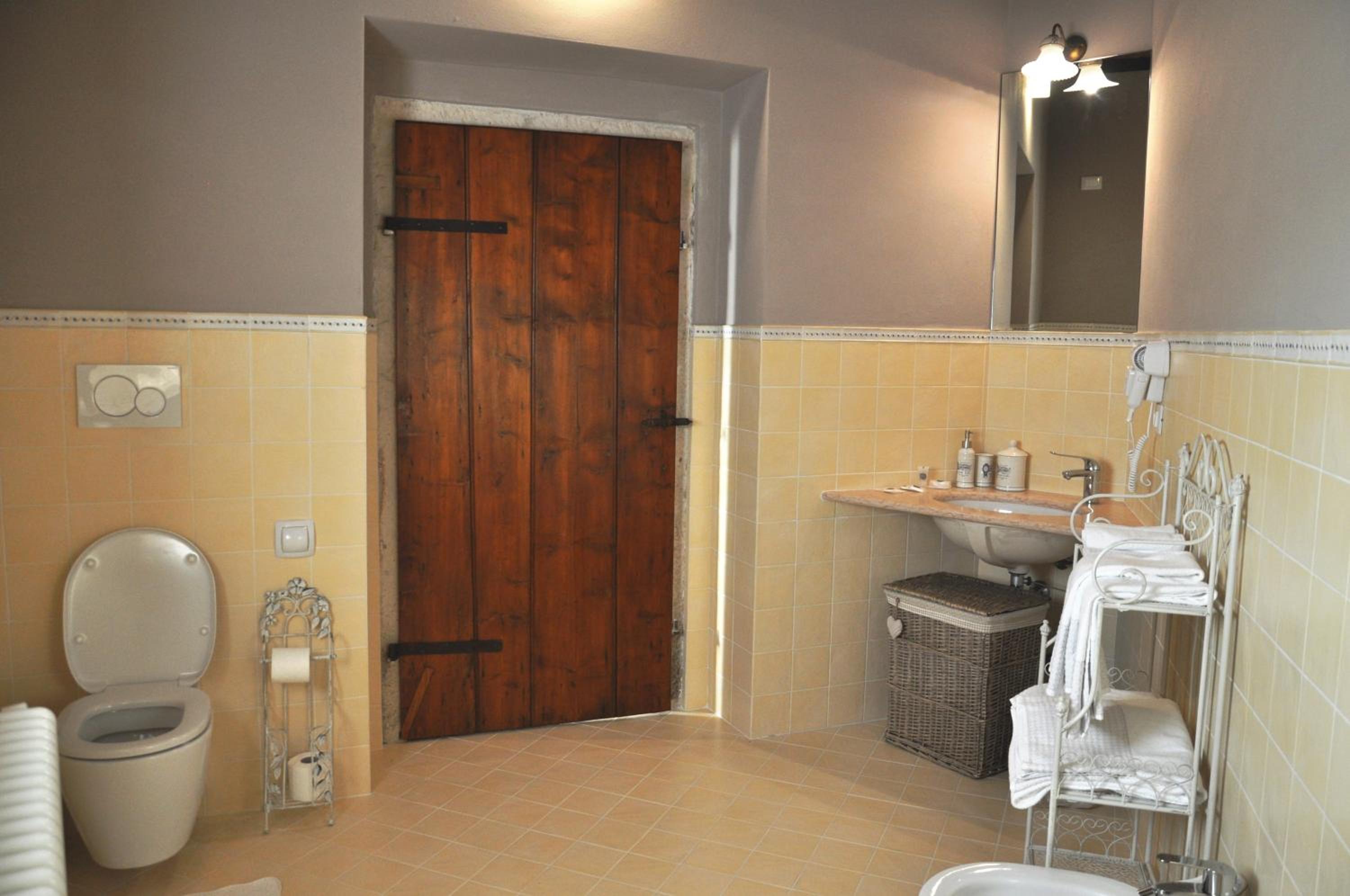 Superior Triple Room photo 2