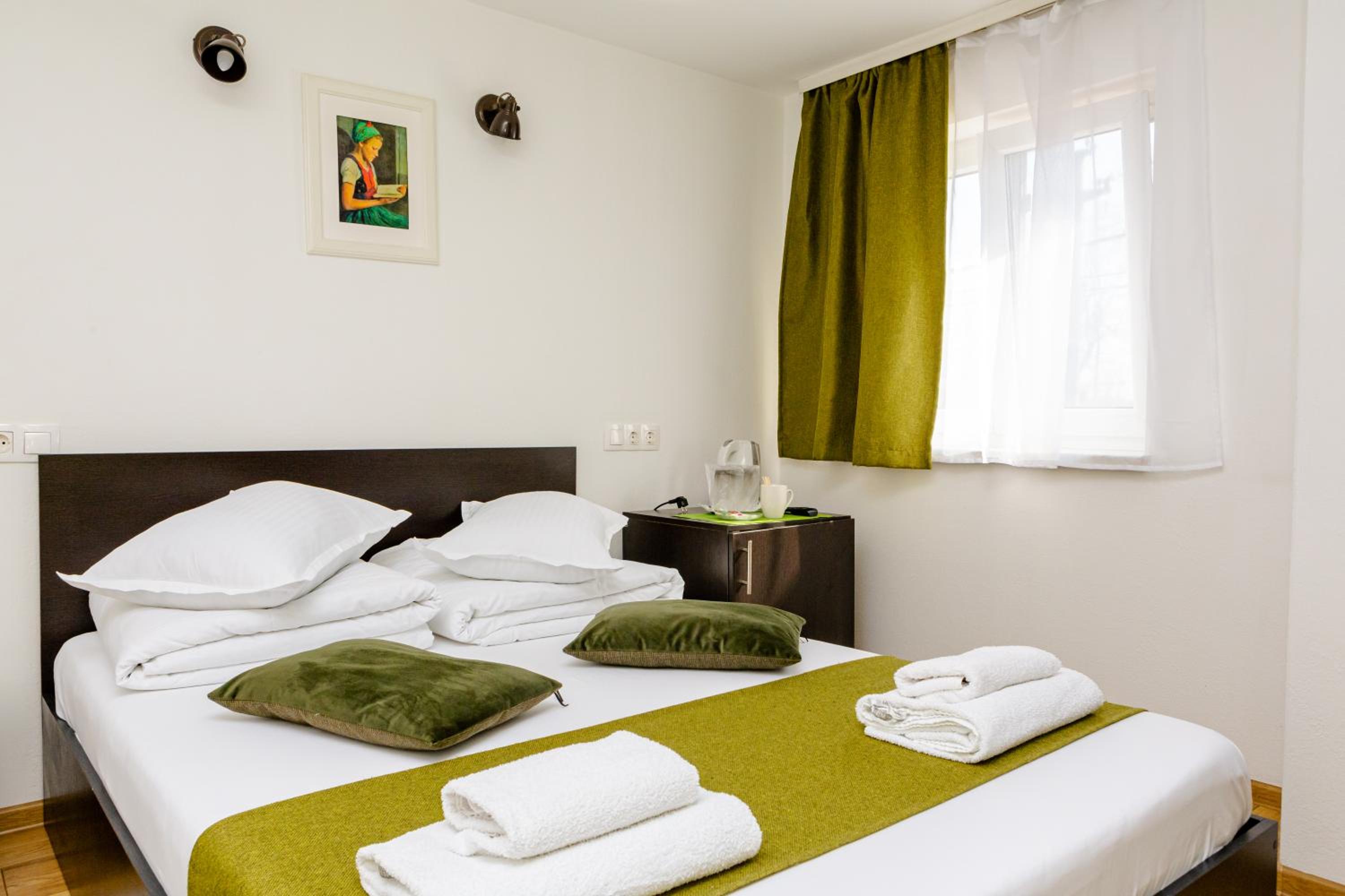 Standard Double Room photo 2