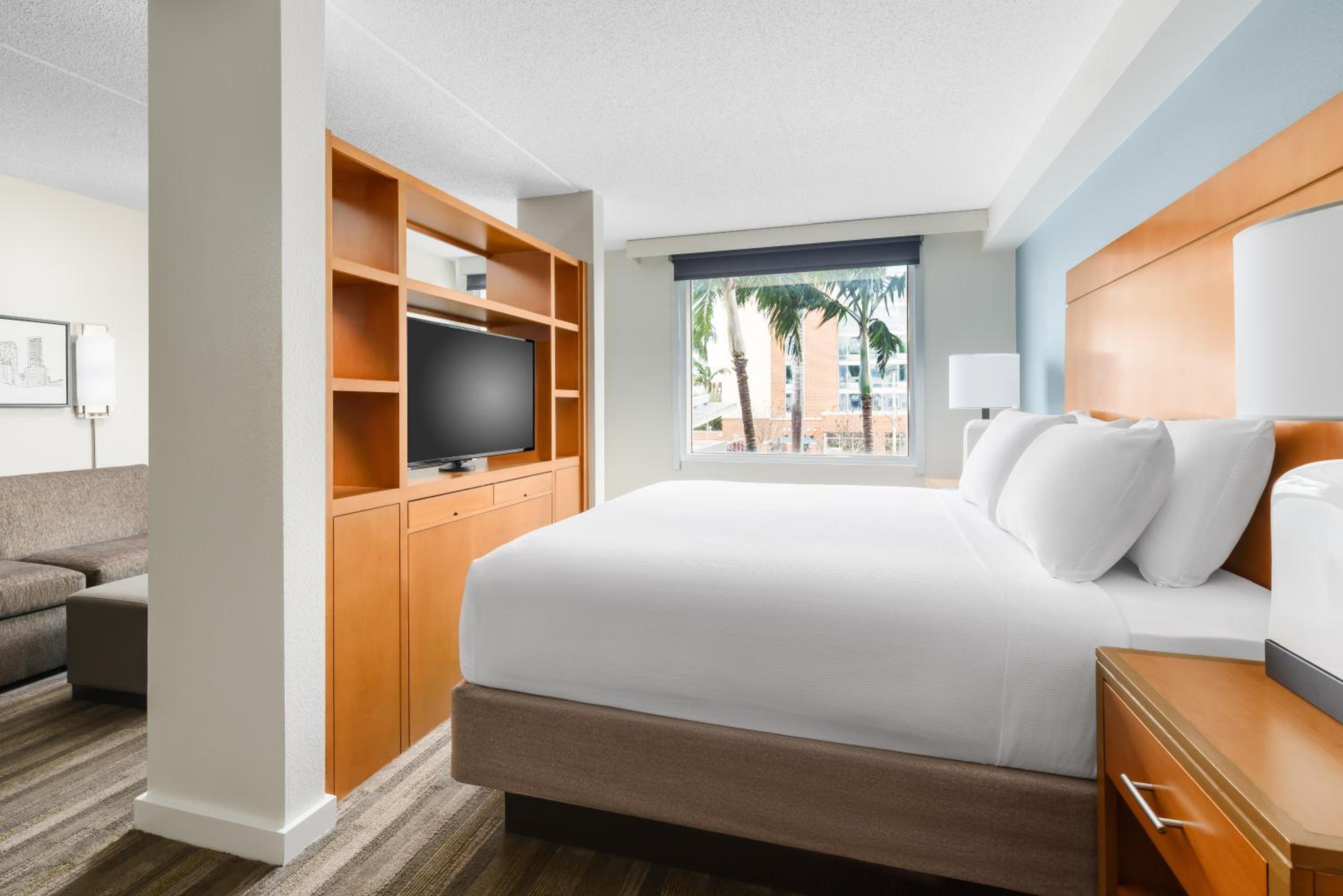 King Studio Suite