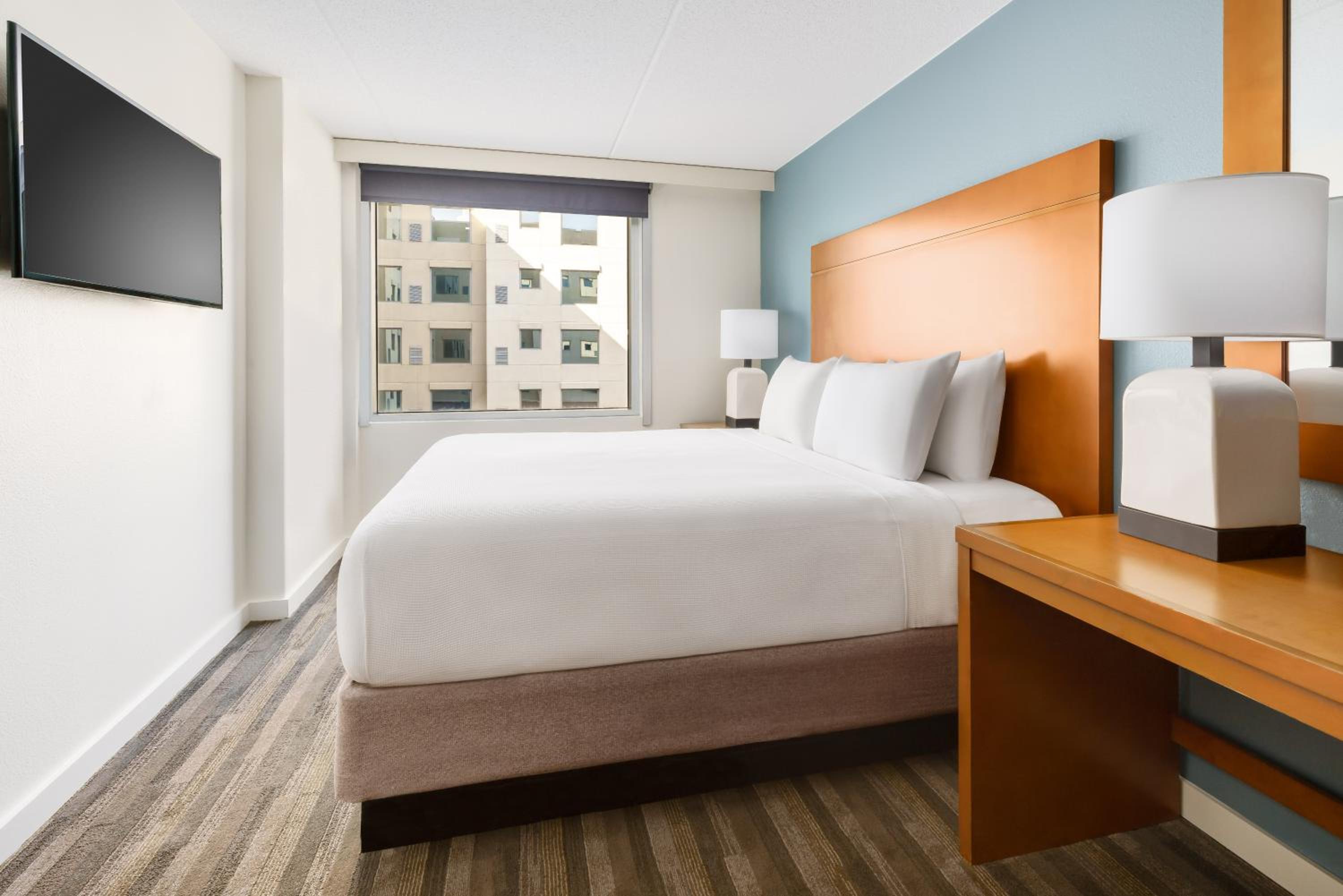 Two-Bedroom King Suite