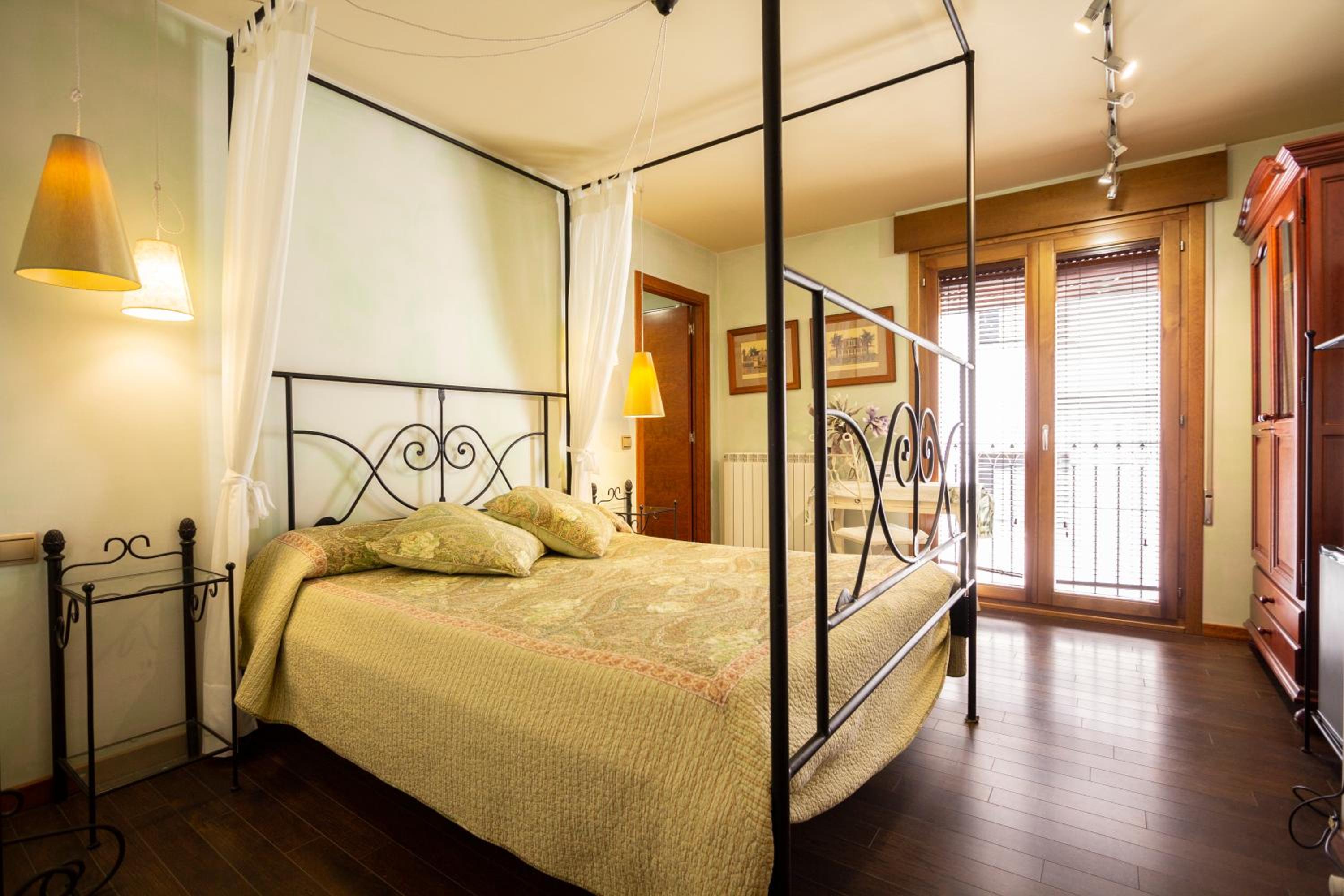 Habitación Doble Estándar o con Dos Camas Individuales.