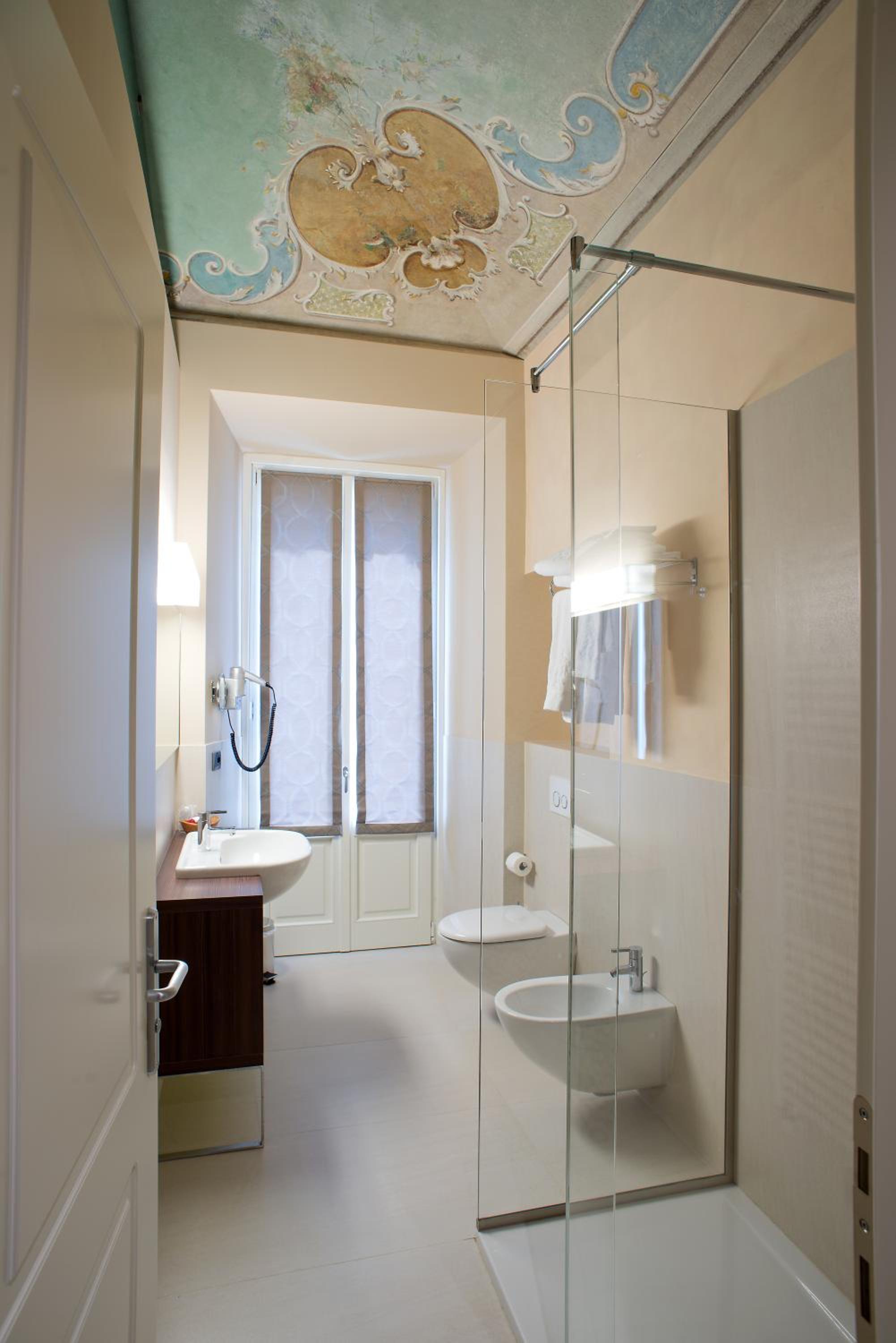 Superior Double Room - Photo 2