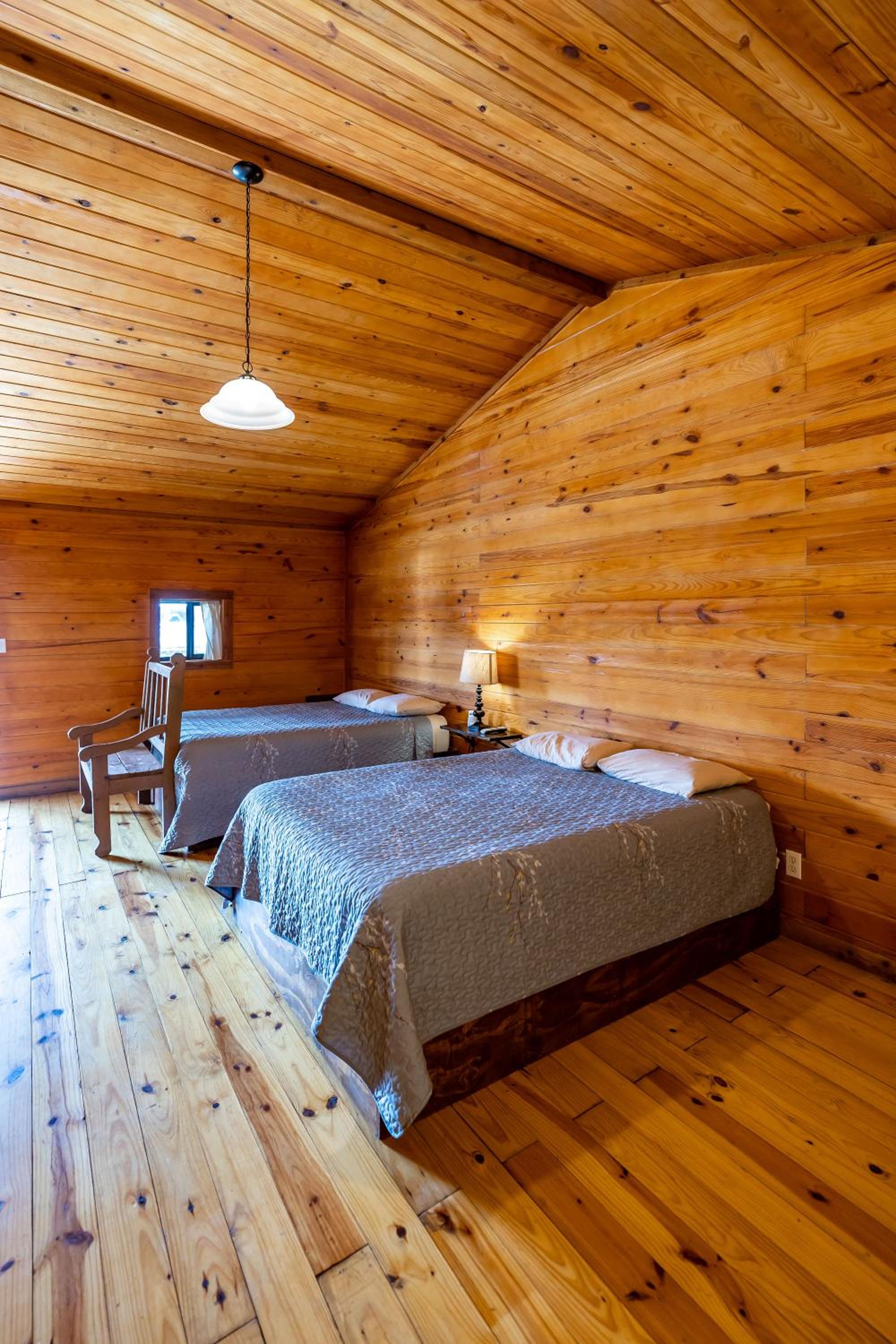 Queen Room with Two Queen Beds - Photo 1