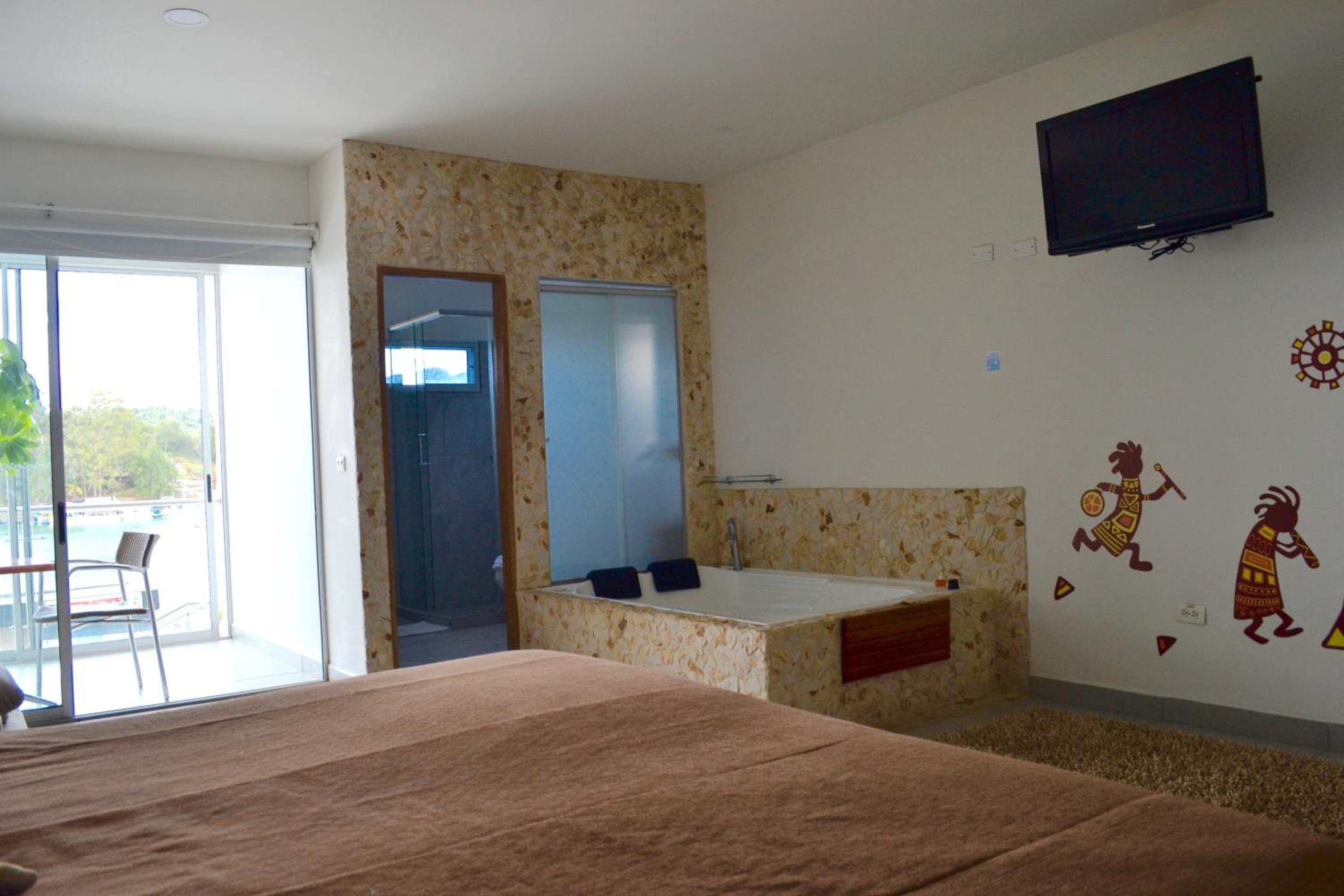 Queen Suite