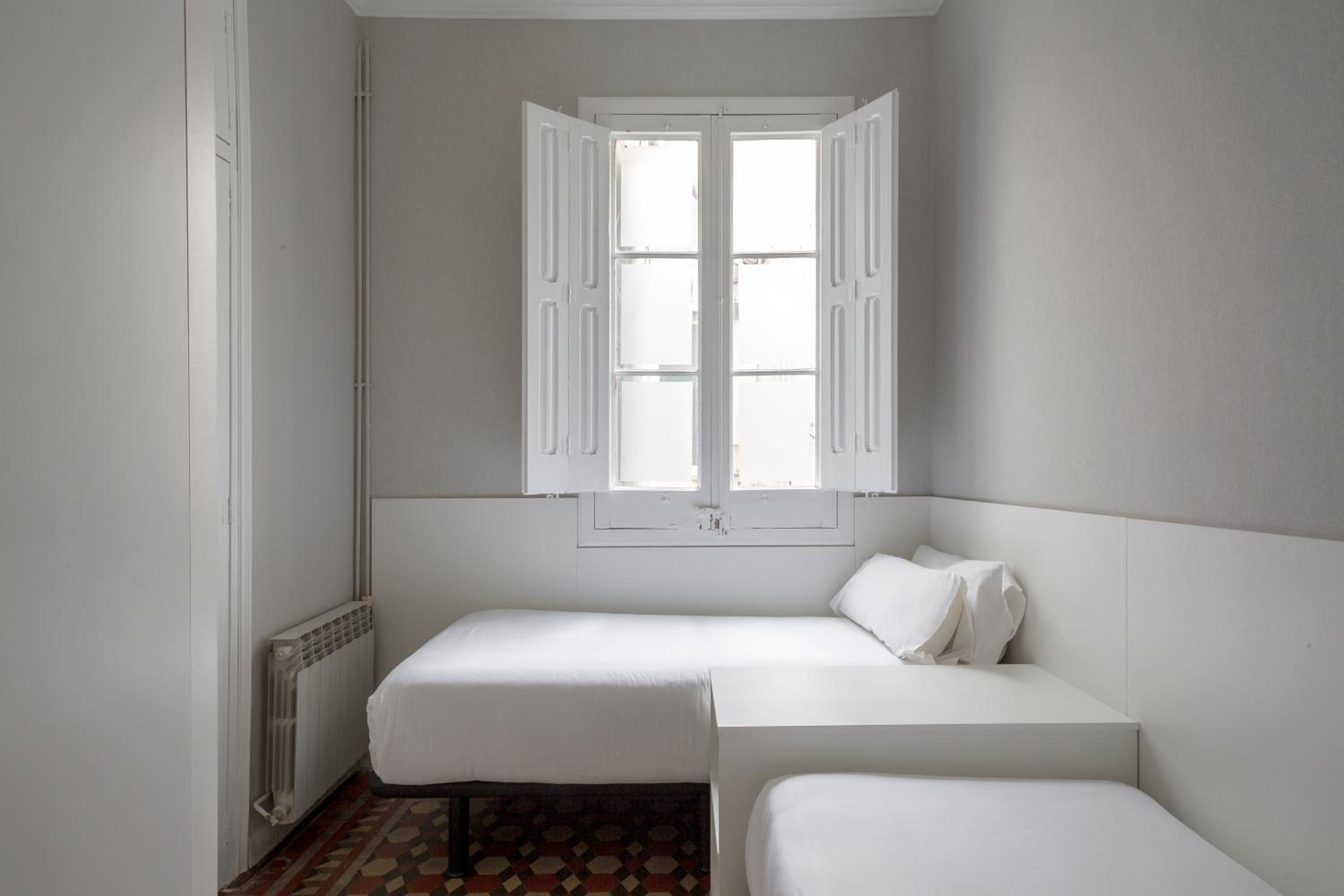 Executive Two-Bedroom Apartment photo 3
