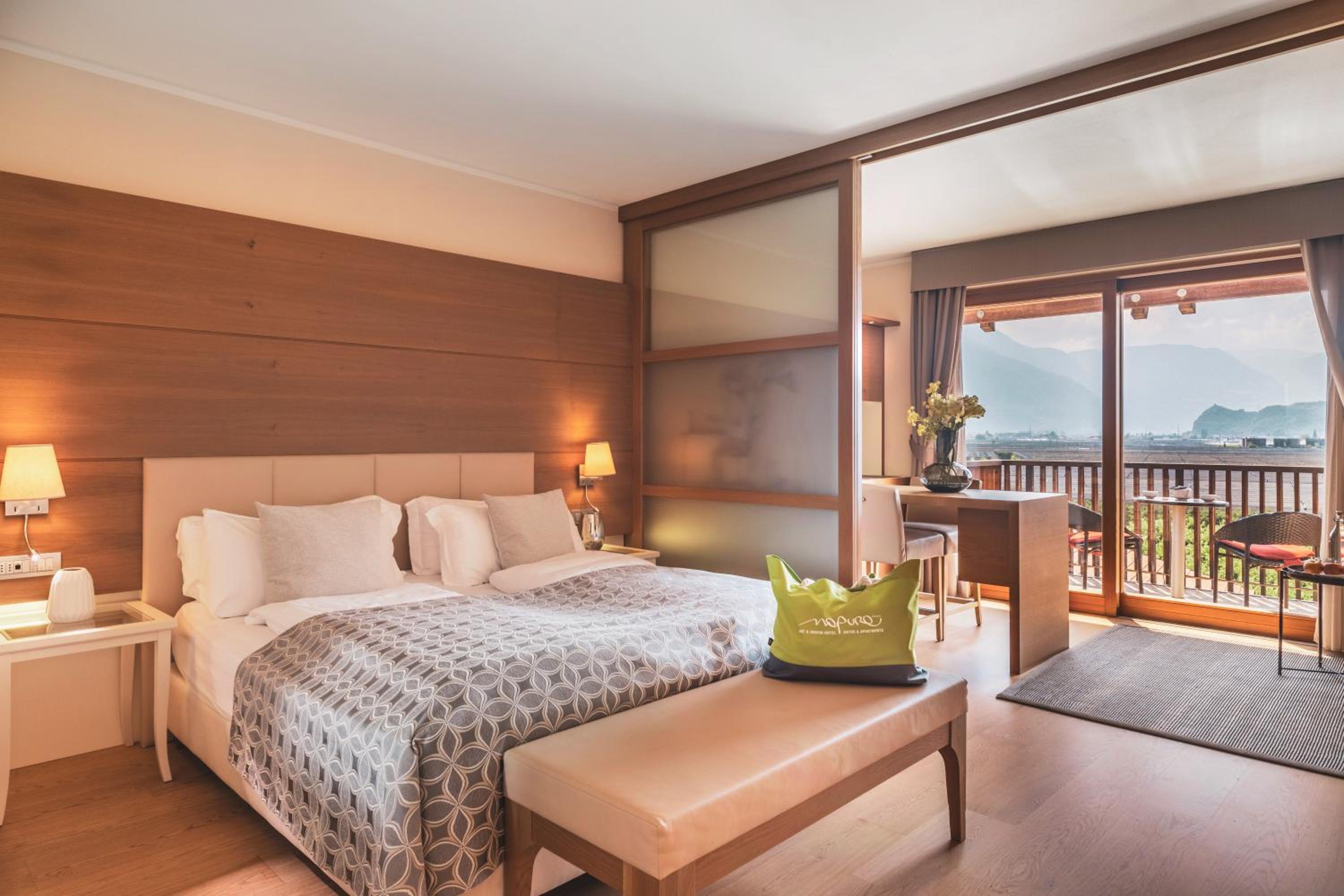Junior Suite with Mountain View