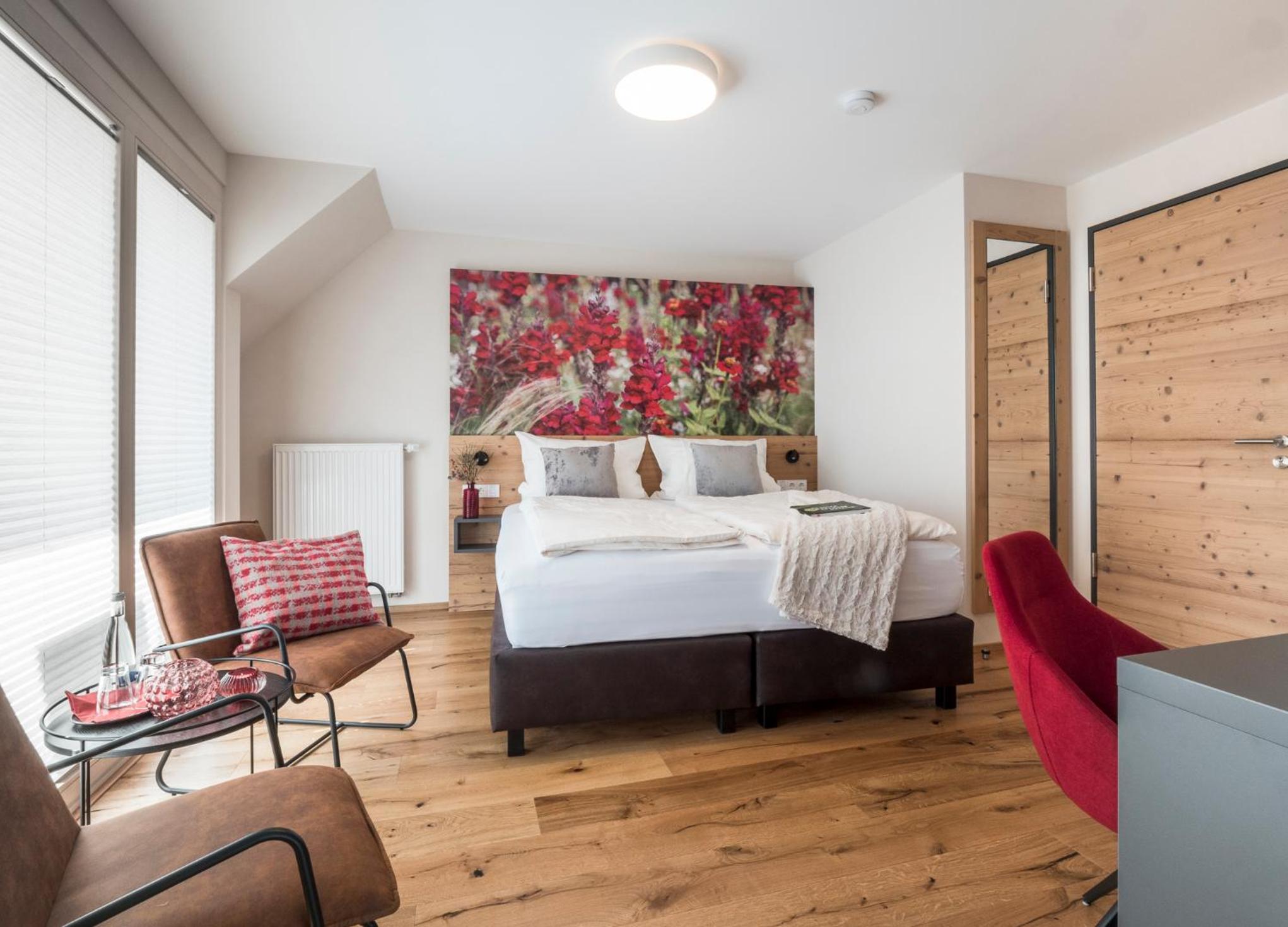 Double Room with Balcony - Photo 1