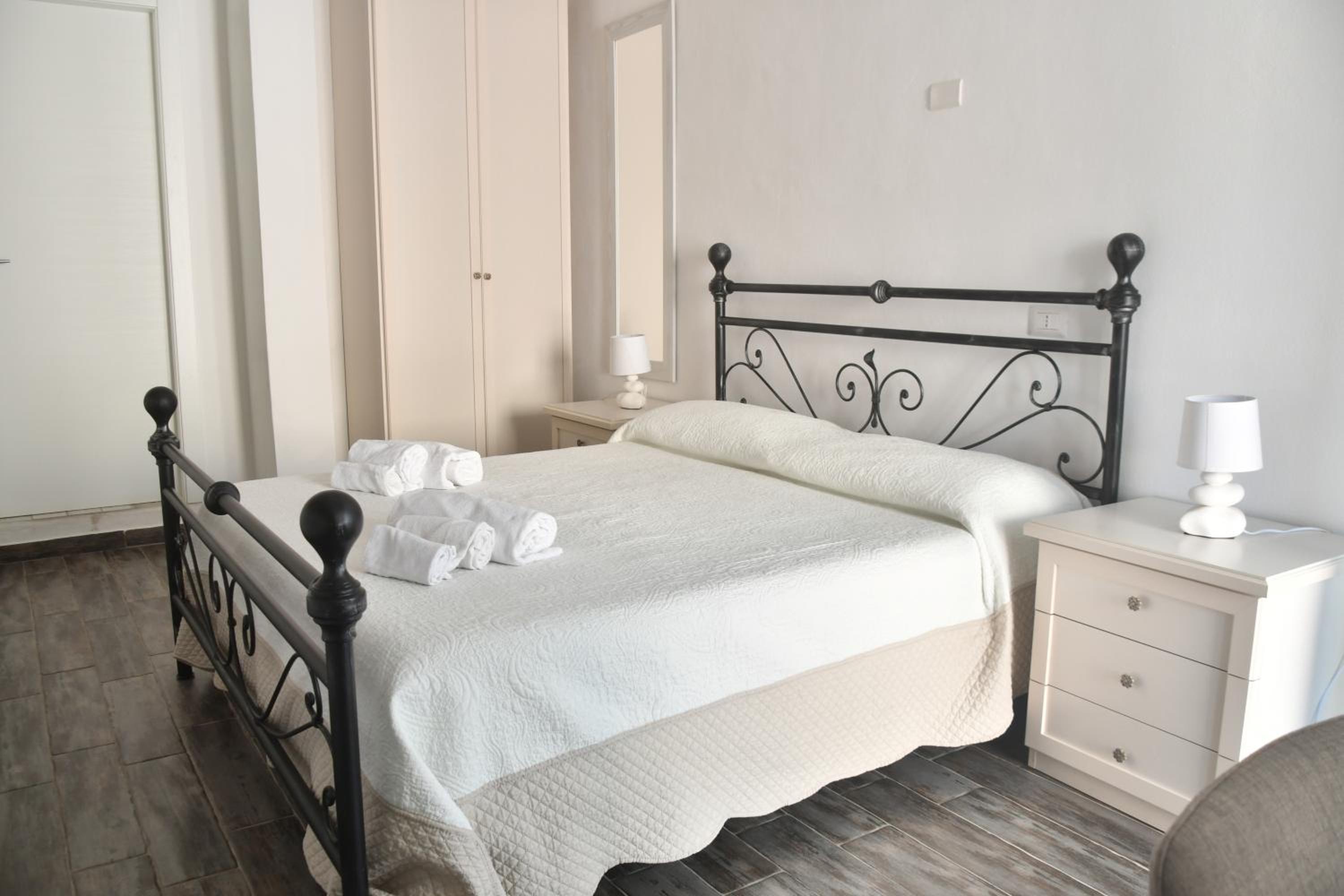 Double Room with Private Bathroom photo 3