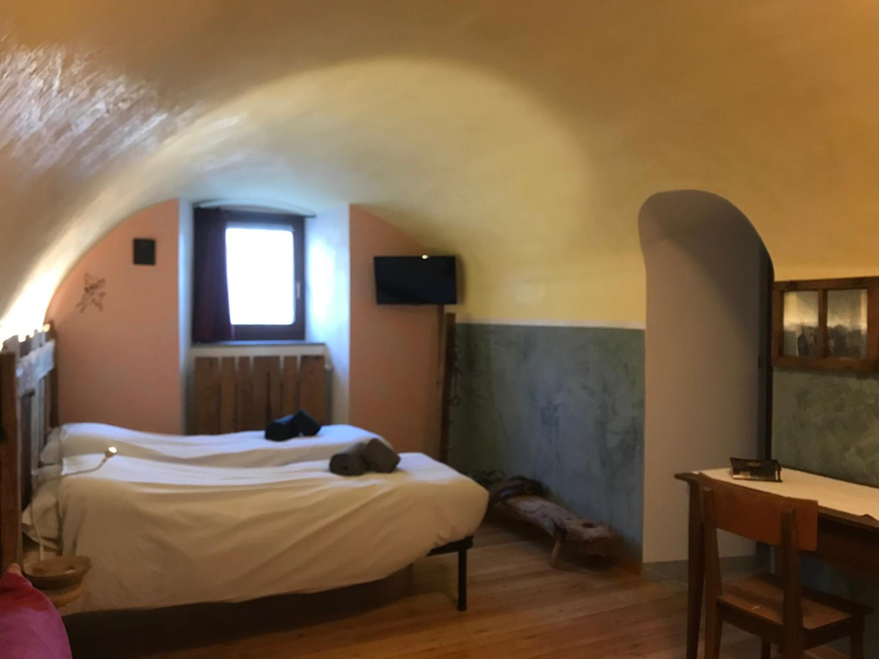 Large Double Room photo 2