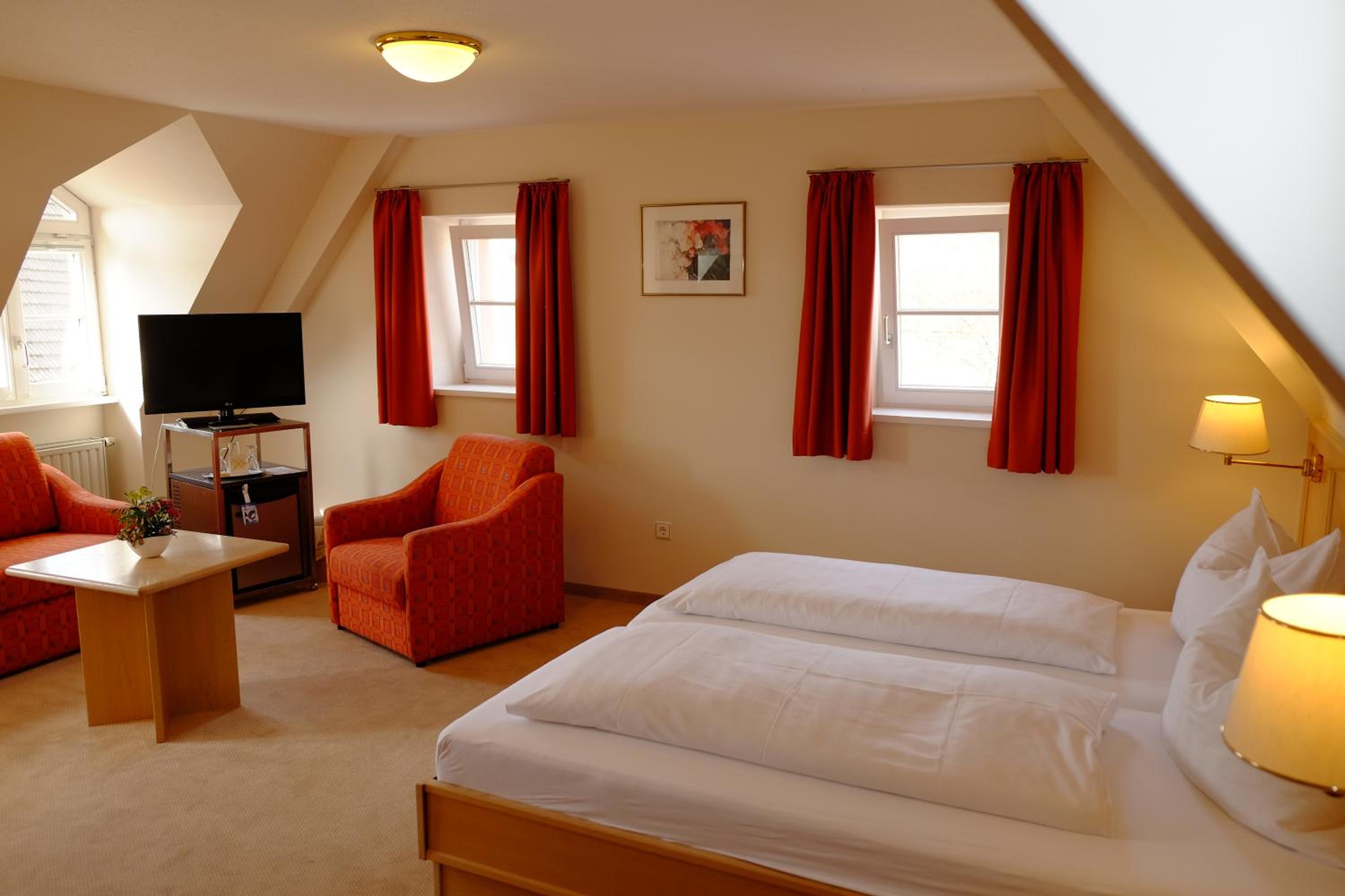 Double Room - Photo 1